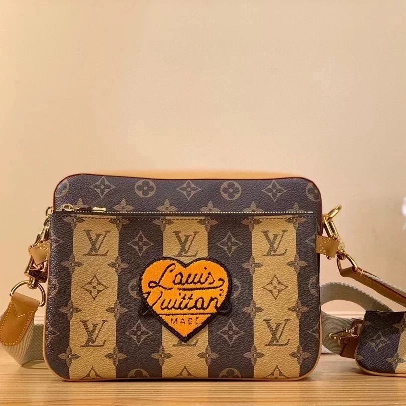 Louis Vuitton LV Men's Bag Top version Original Leather【Exclusive Real Shot M45965】NIGO Joint Capsule Series TRIO Three-in-One Messenger Bag Men's Shoulder Bag Messenger Bag Mahjong Bag Men's and Women's Bags Waist Bag Sholder Bag Fashion Casual Bags Men'