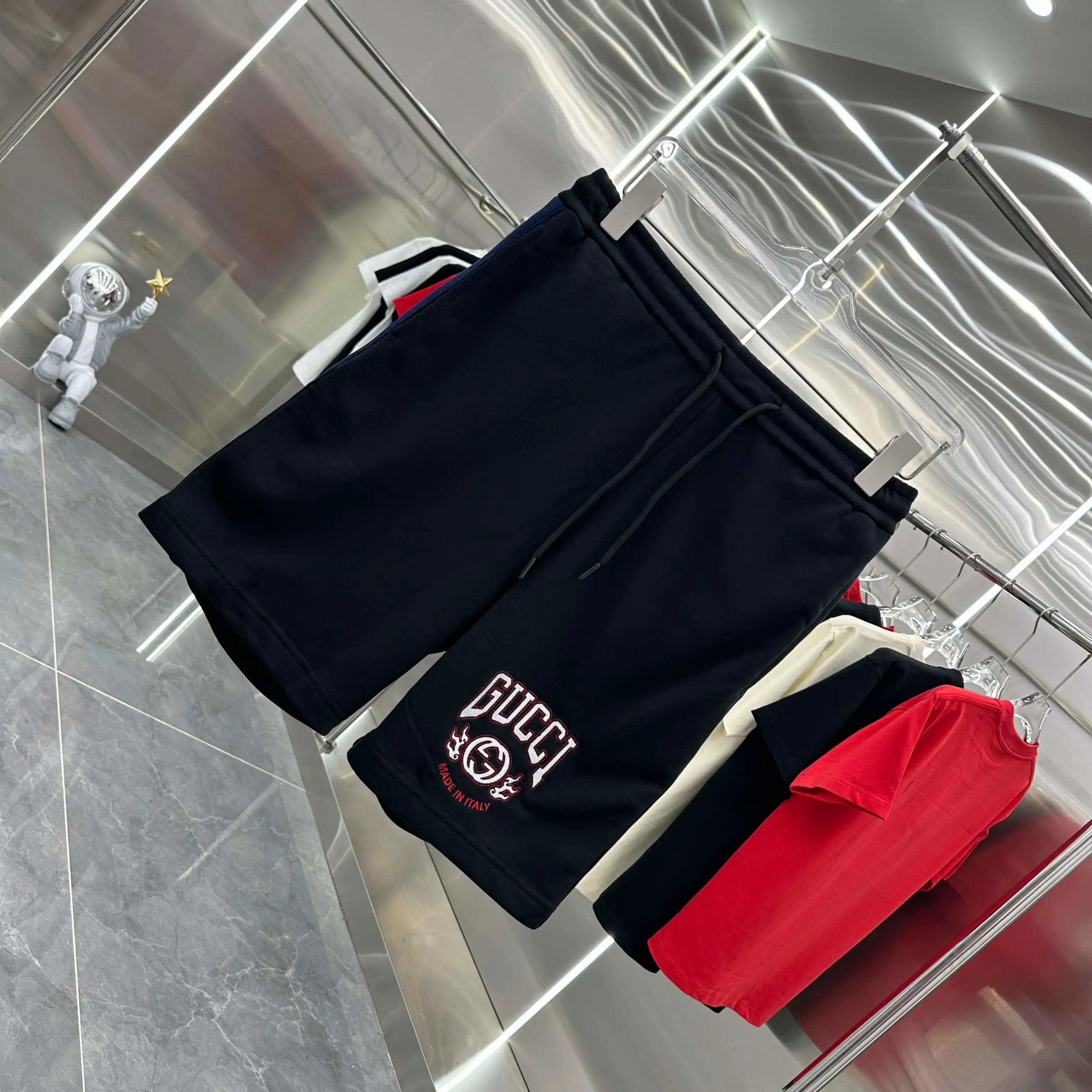 Gucci Shorts Side webbing straps log Letter Embroidered Shorts Five-Point Pants25ss New Drawstring Casual Summer Pants5Two-in-One Casual Sweatpants for Men and Women, Pure Cotton Joggers