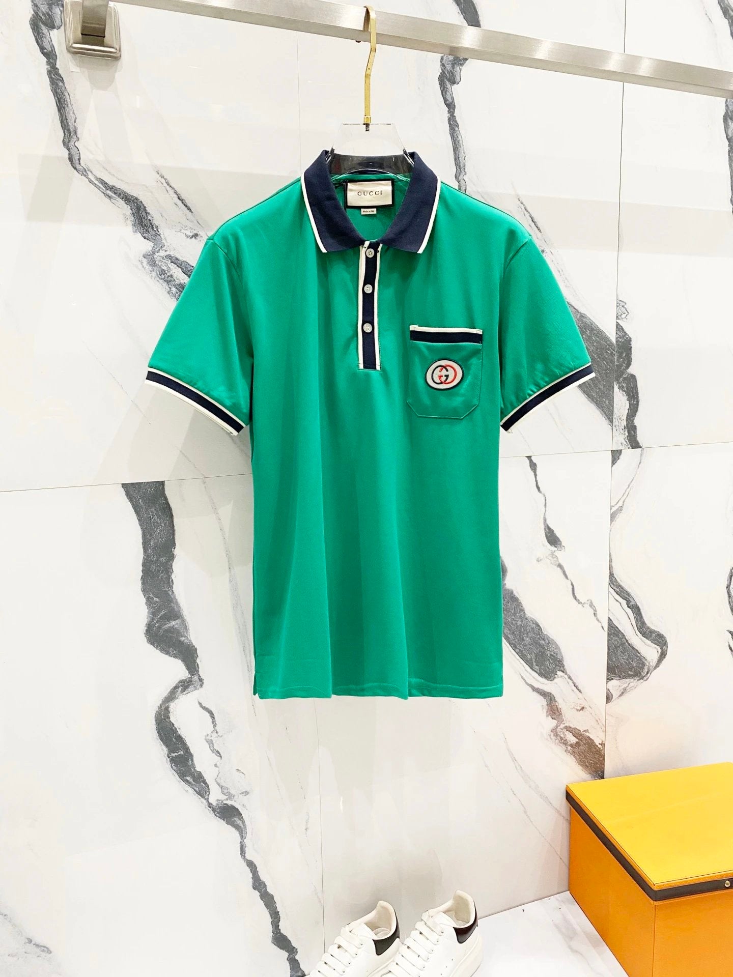 Gucci T-shirt Double-breasted G Letters logo Embroidery POLO Shirt Lapel Short Sleeve25ss New Unisex Commuter Short Sleeve Summer Loose Fit T Business Shirt Plus Size T-Shirt