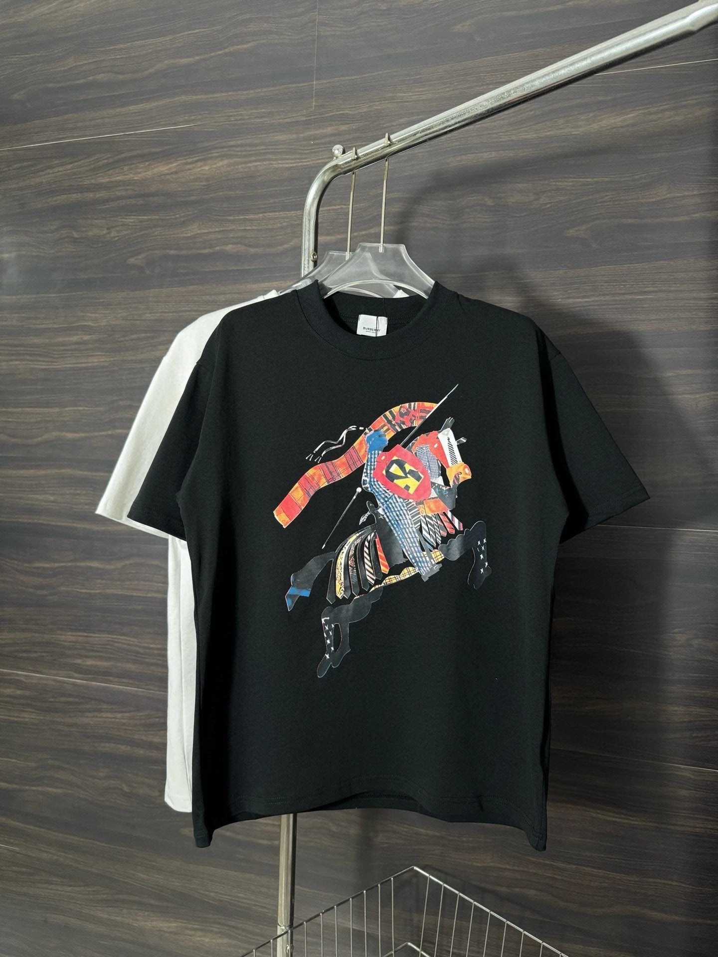 Burberry T-shirt Chest Embroidered Print logo round Neck Short Sleeve25ss New pure cotton T Unisex T-Shirt OS Drop Shoulder Loose Fit Base Shirt Top T-Shirt Short Sleeve