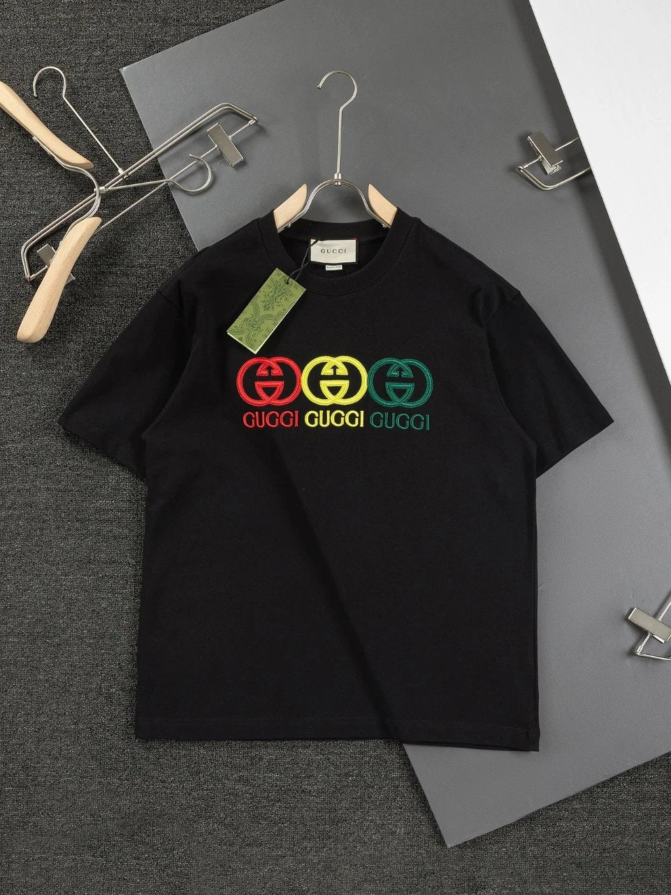 Gucci T-shirt Front Chest Traffic Light Brand Embroidery logo round Neck Short Sleeve25ss New pure cotton T Unisex T-Shirt OS Drop Shoulder Loose Fit Base Shirt Top T-Shirt Short Sleeve