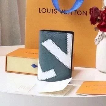 Louis Vuitton LV Wallets/Clutches Top version 2022New Patchwork Plain Leather Wallet Men's the Suit Wallet Two Fold Two Fold Long Zip Wallet Presbyopic Fashion Wallet Clutch Men's Short Wallet Card Holder Coin Purse