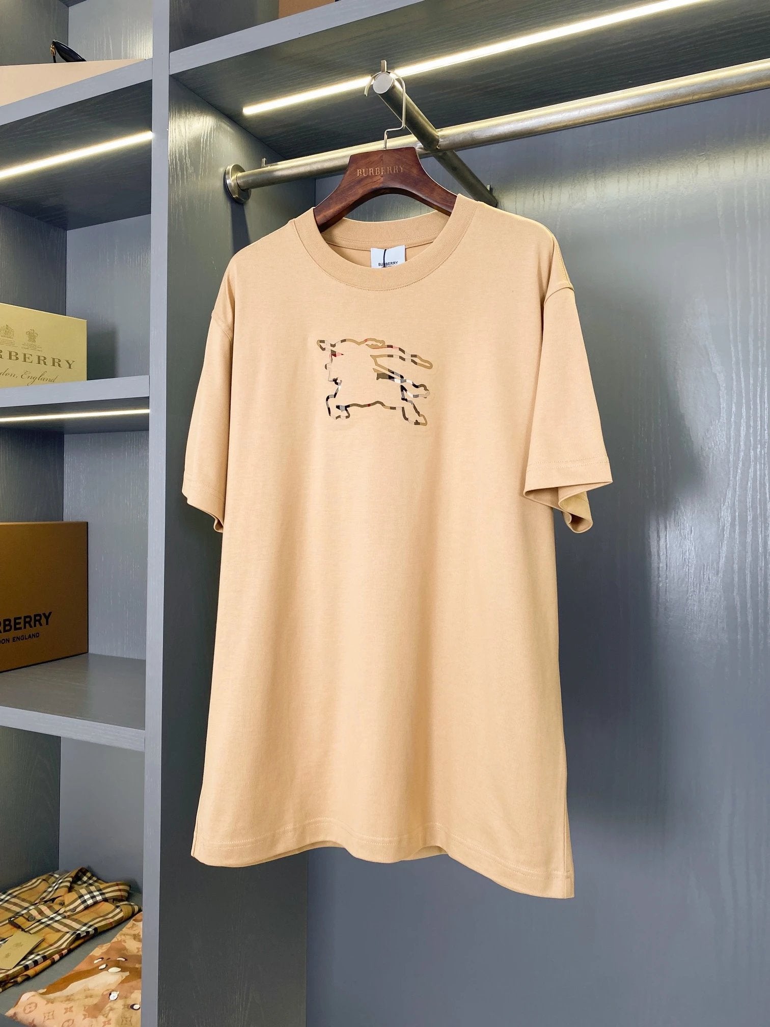 Burberry T-shirt Plaid Equestrian Knight Emblem logo round Neck Short Sleeve25ss New Pure Cotton Unisex Style T T-shirt OS Loose Fit Base Shirt Top Half Sleeve T-Shirt