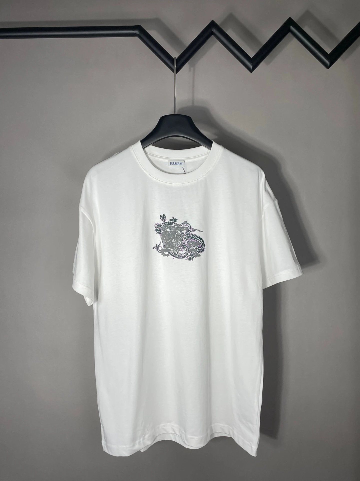 Burberry T-shirt Chest Equestrian Knight Logo Print logo round Neck Short Sleeve25ss New Pure Cotton Unisex Style T T-shirt OS Loose Fit Base Shirt Top Half Sleeve T-Shirt