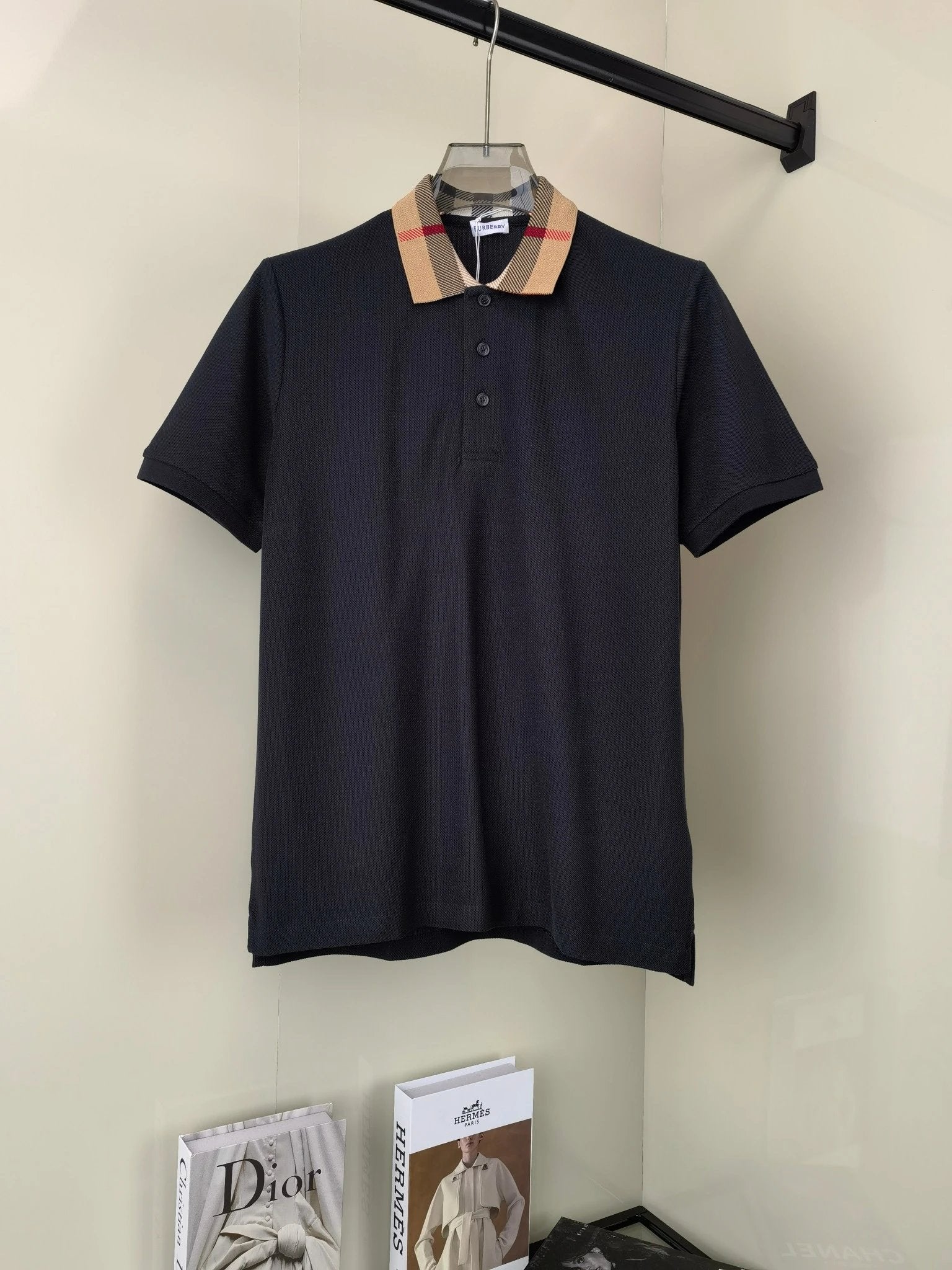 Burberry T-shirt Previous version logo Embroidery POLO Shirt Lapel Short Sleeve25ss New Unisex Summer Short Sleeve OS Loose T Business Half Sleeve Shirt Plus Size T-Shirt