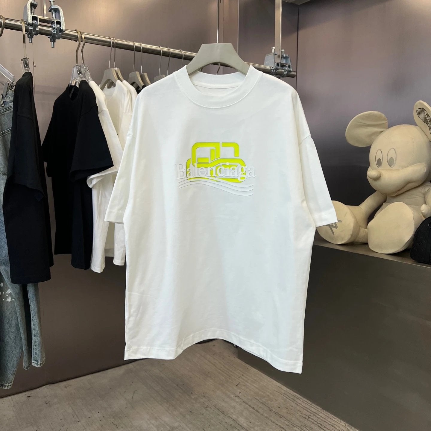 Balenciaga T-shirt Chest Letter Pattern Print logo round Neck Short Sleeve25ss New Pure Cotton Unisex Style T T-shirt OS Loose Fit Base Shirt Top Half Sleeve T-Shirt
