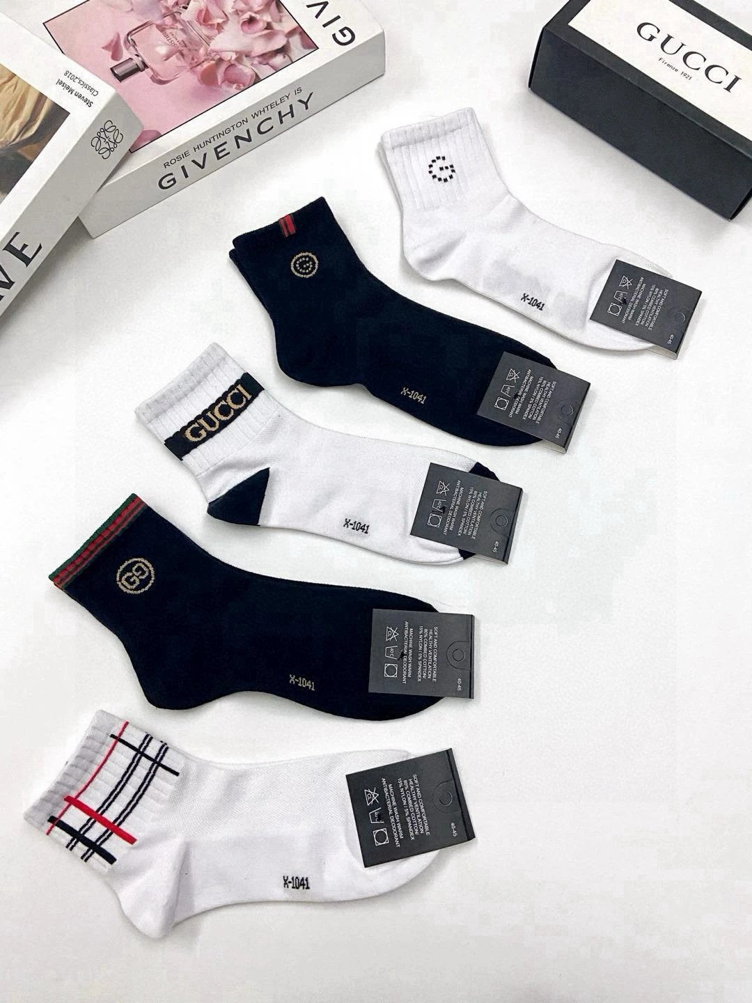 Gucci Sock 【a Box5Double】Classic Letters logo Breathable Fashion25ss New Short Tube Cotton Socks Spring Summer Autumn Sports Casual Versatile Business Thin Deodorant Sweat-Absorbing
