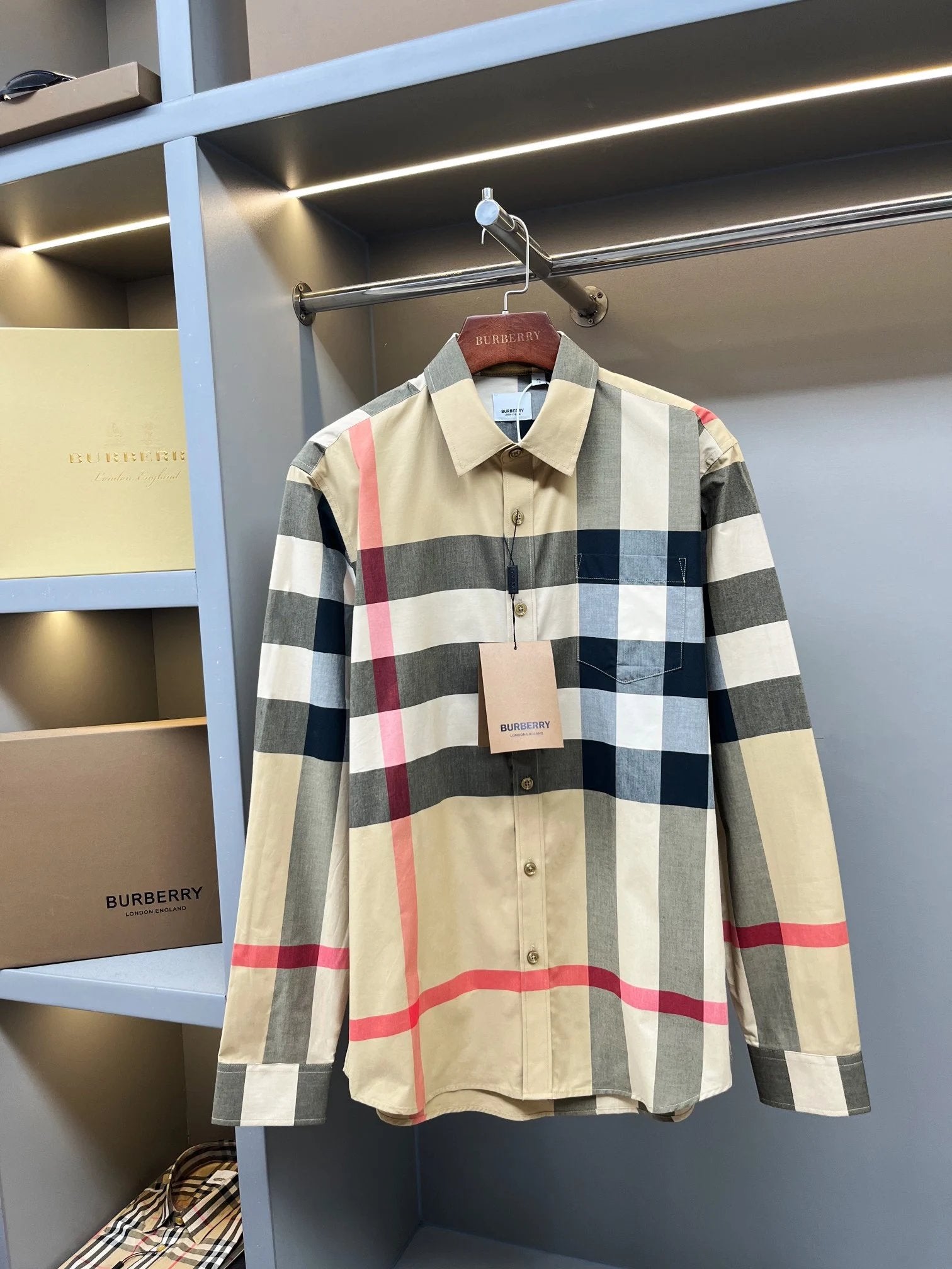 Burberry Shirt Classic Plaid Cotton Shirt for Men and Women, Casual Versatile