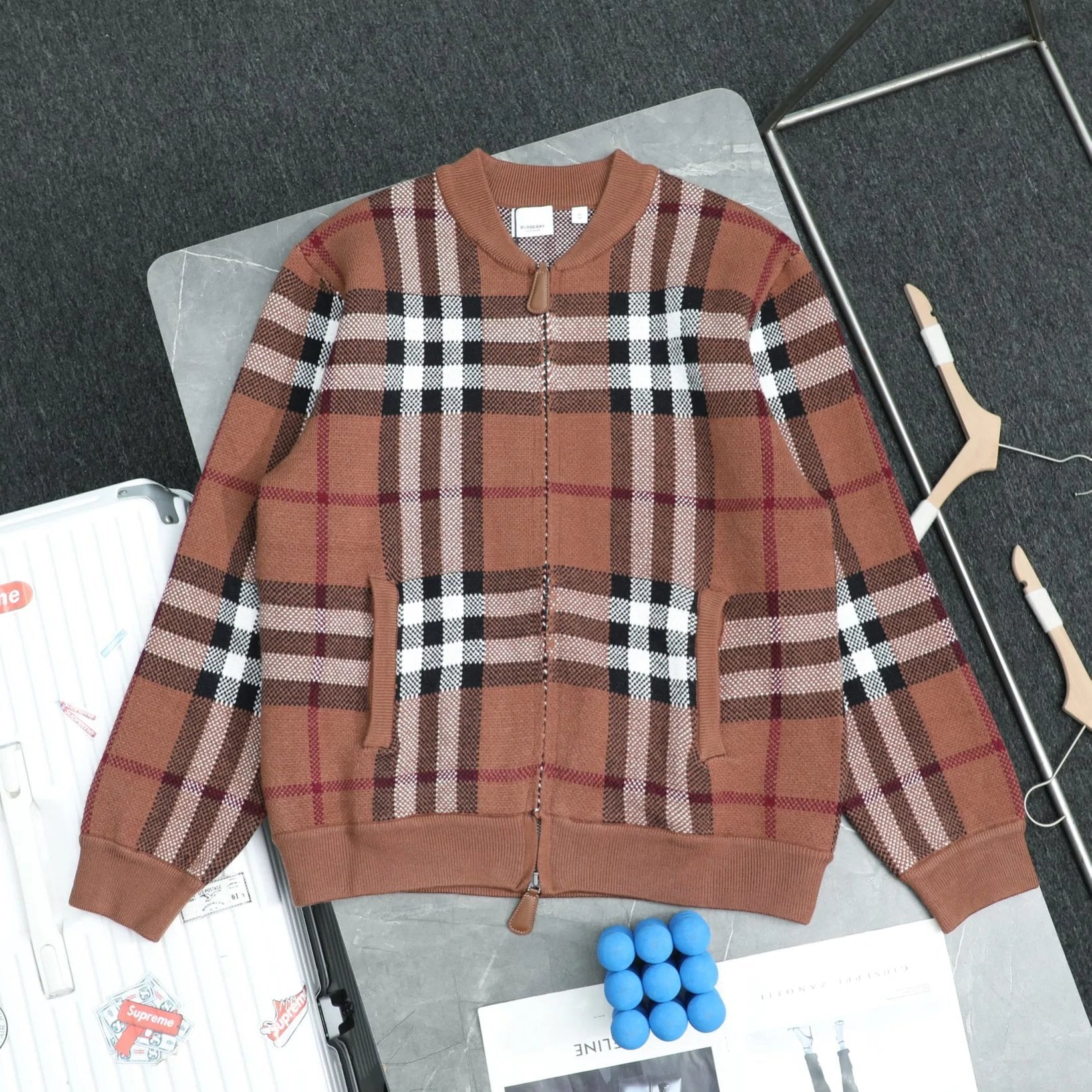 Burberry Jackets Heavy Craft Plaid Zipper Cardigan Wool Coat Long Sleeve Thickened Lazy Style Unisex Loose Knit Top Coat Versatile Casual Wearable Inside and Outside