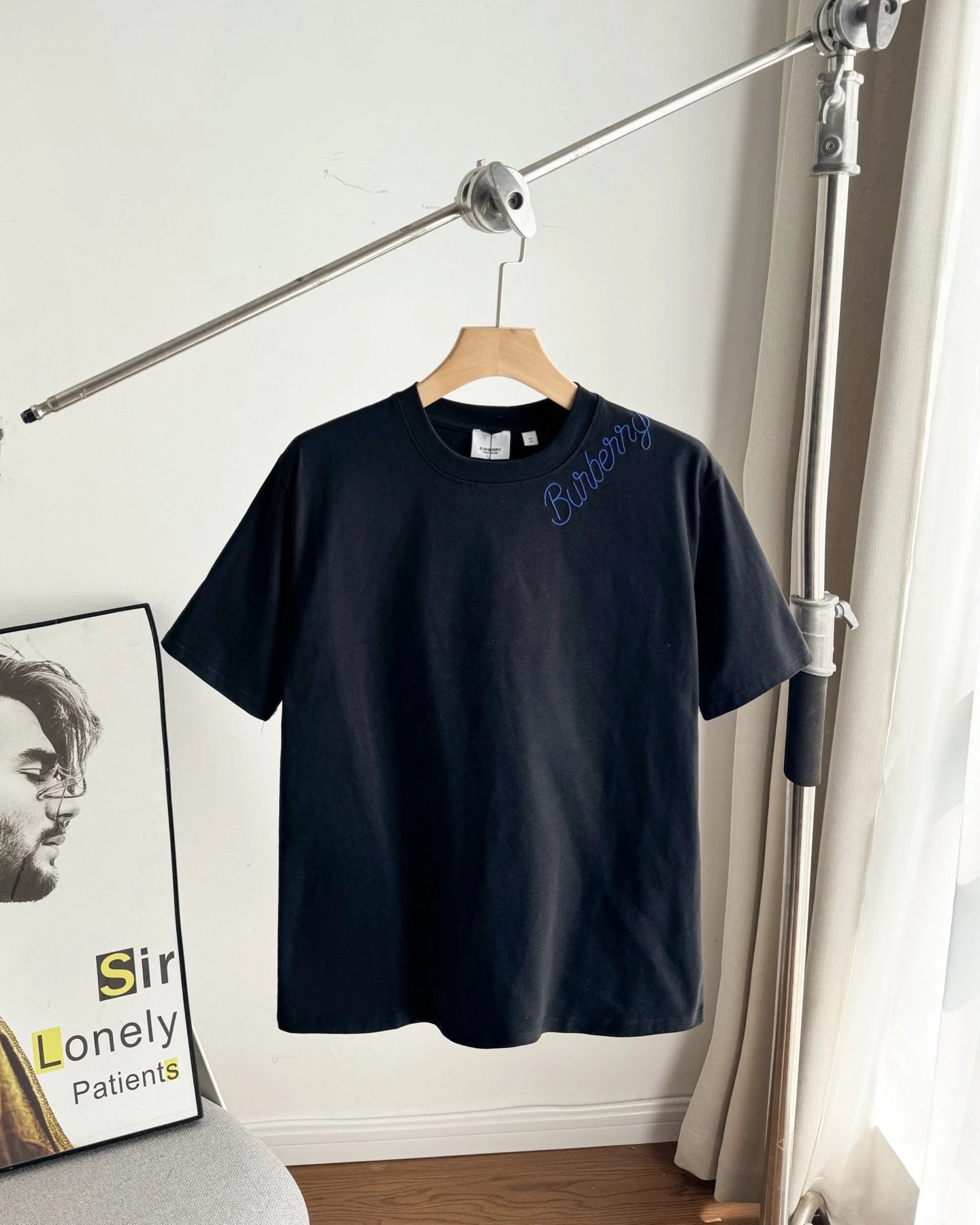 Burberry T-shirt Collar Letter Embroidery logo round Neck Short Sleeve25ss New Pure Cotton Unisex Style T Casual T-Shirt Base Layer Shirt OS Loose Fit Half Sleeve Top Plus Size