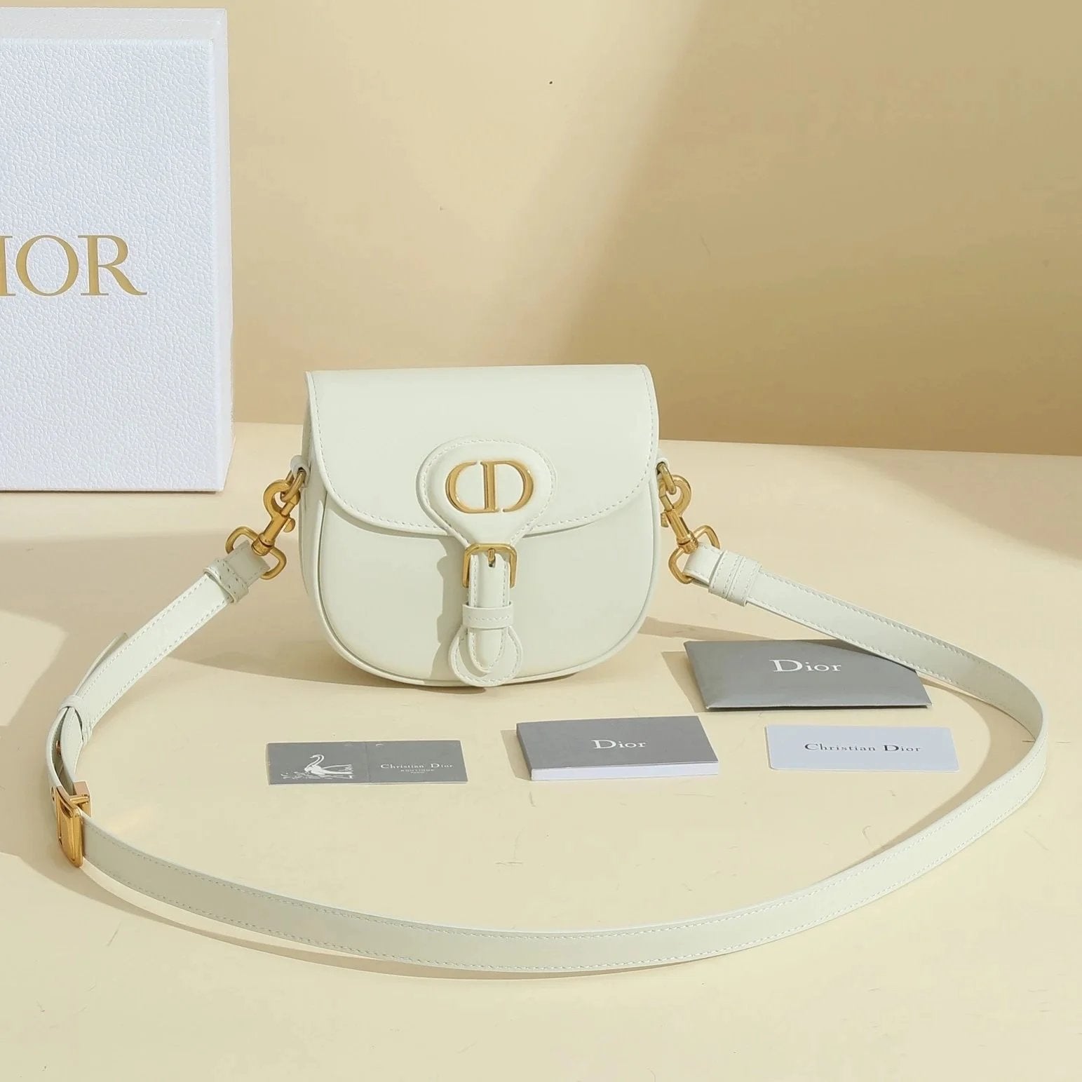 Dior Women's Bag Top version 【Maximum Version zp Level】New Bobby Classic Presbyopic Bag bobby Bobbi Saddle Bag bobbyeast-west Underarm Bag Selenodont Bag Moon Bag bobby Underarm Bag Shoulder Bag Crossbody Bag