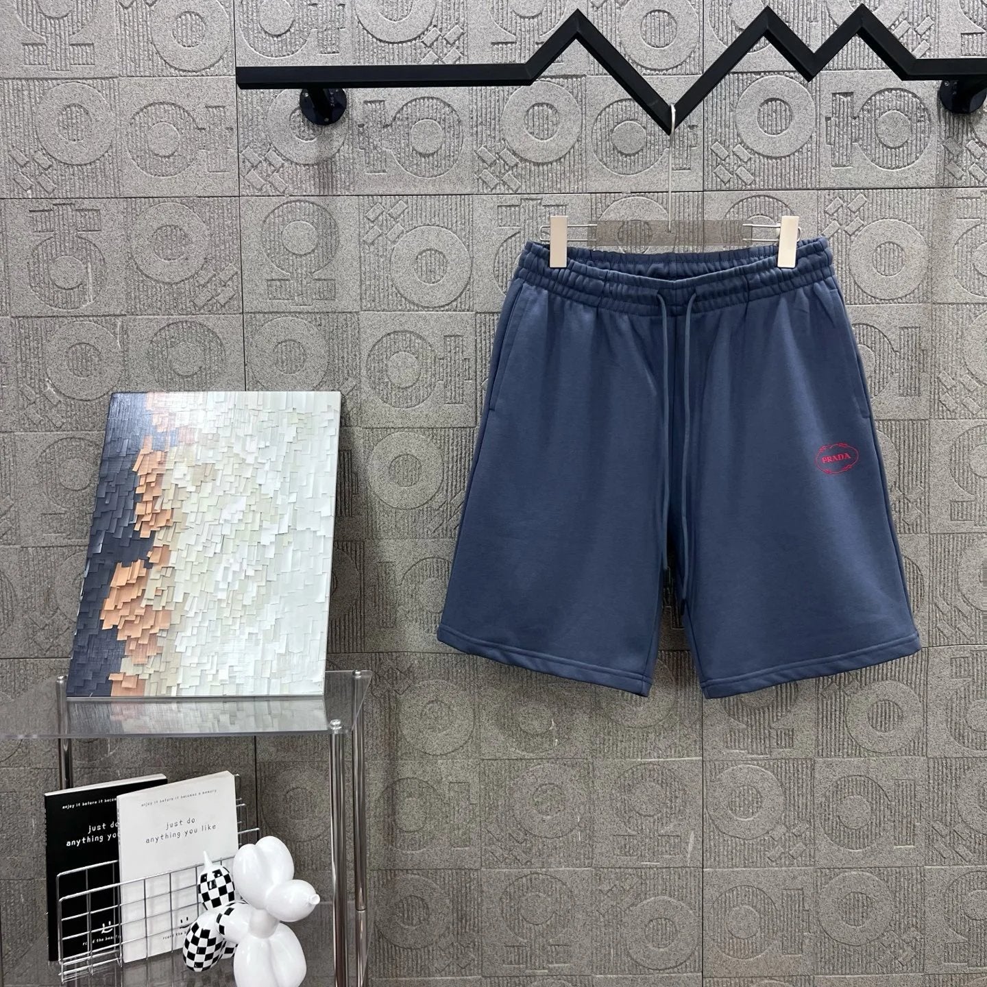 PRADA Shorts Predecessor Red Letter Printing logo Five-point Shorts25ss New Drawstring Casual Summer Pants American Style5Two-in-One Casual Sweatpants for Men and Women, Pure Cotton Joggers