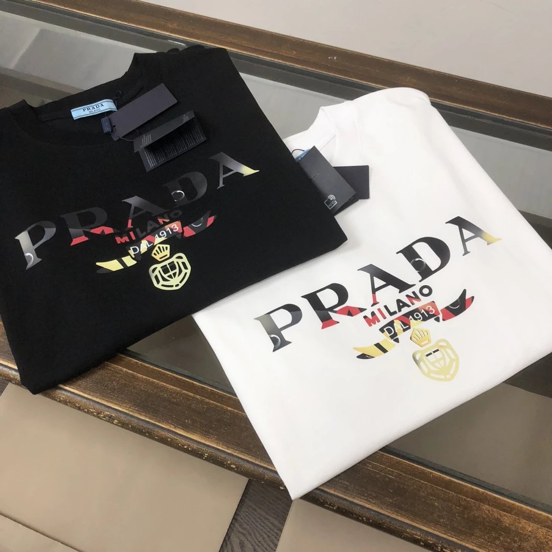 PRADA T-shirt Chest Letter Pattern Print logo round Neck Short Sleeve25ss New Pure Cotton Unisex Style T T-shirt OS Loose Fit Base Shirt Top Half Sleeve T-Shirt