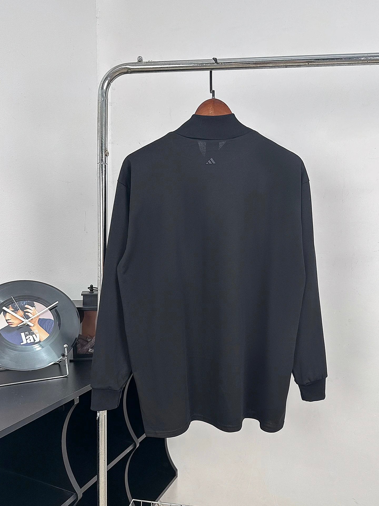 Balenciaga Hoodie Long Sleeve T Casual Loose Round Neck Base Shirt os Pure Cotton Inner Layer Unisex Top24ss Autumn and Winter New Products