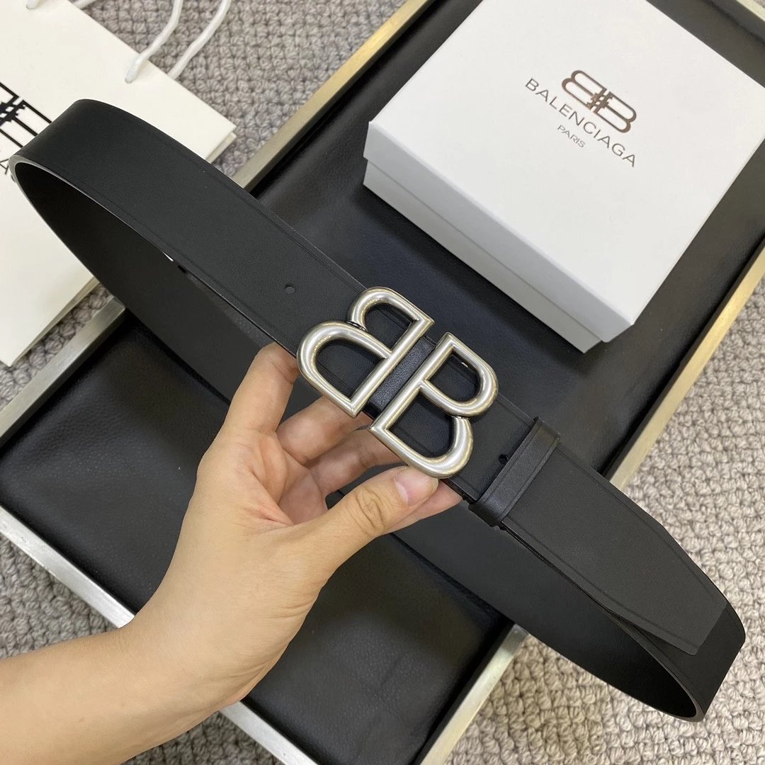 Balenciaga Belt Top version Original Order Men's Belt Fashion Retro Belt BB Distressed Men's Leather Belt Buckle Men's First Layer Cowhide Business Casual Belt Belt Men's Leather Belt Original Gift Box