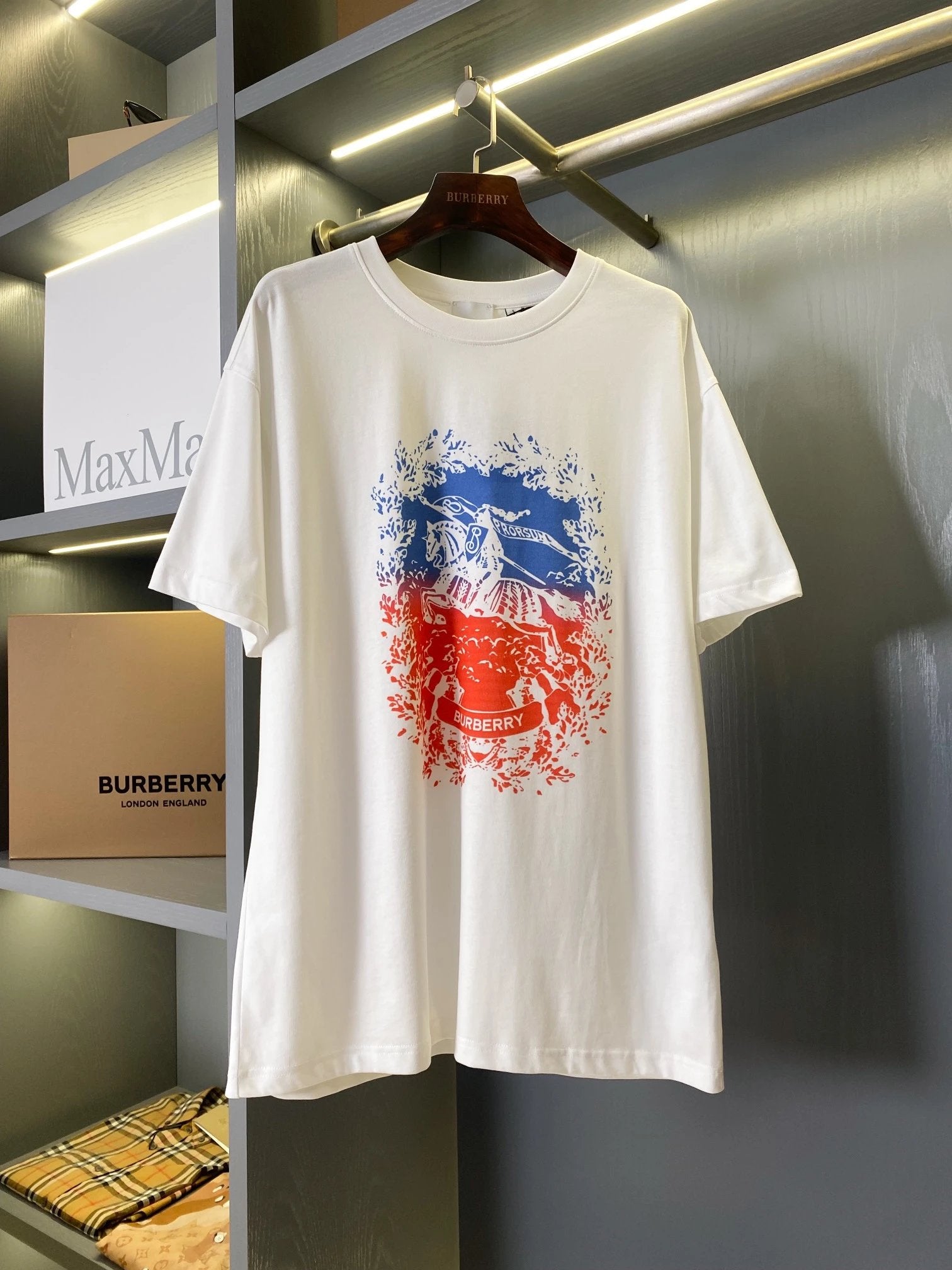 Burberry T-shirt Chest Ink Splash Print logo round Neck Short Sleeve25ss New Pure Cotton Unisex Style T Casual T-Shirt Base Layer Shirt OS Loose Fit Half Sleeve Top Plus Size