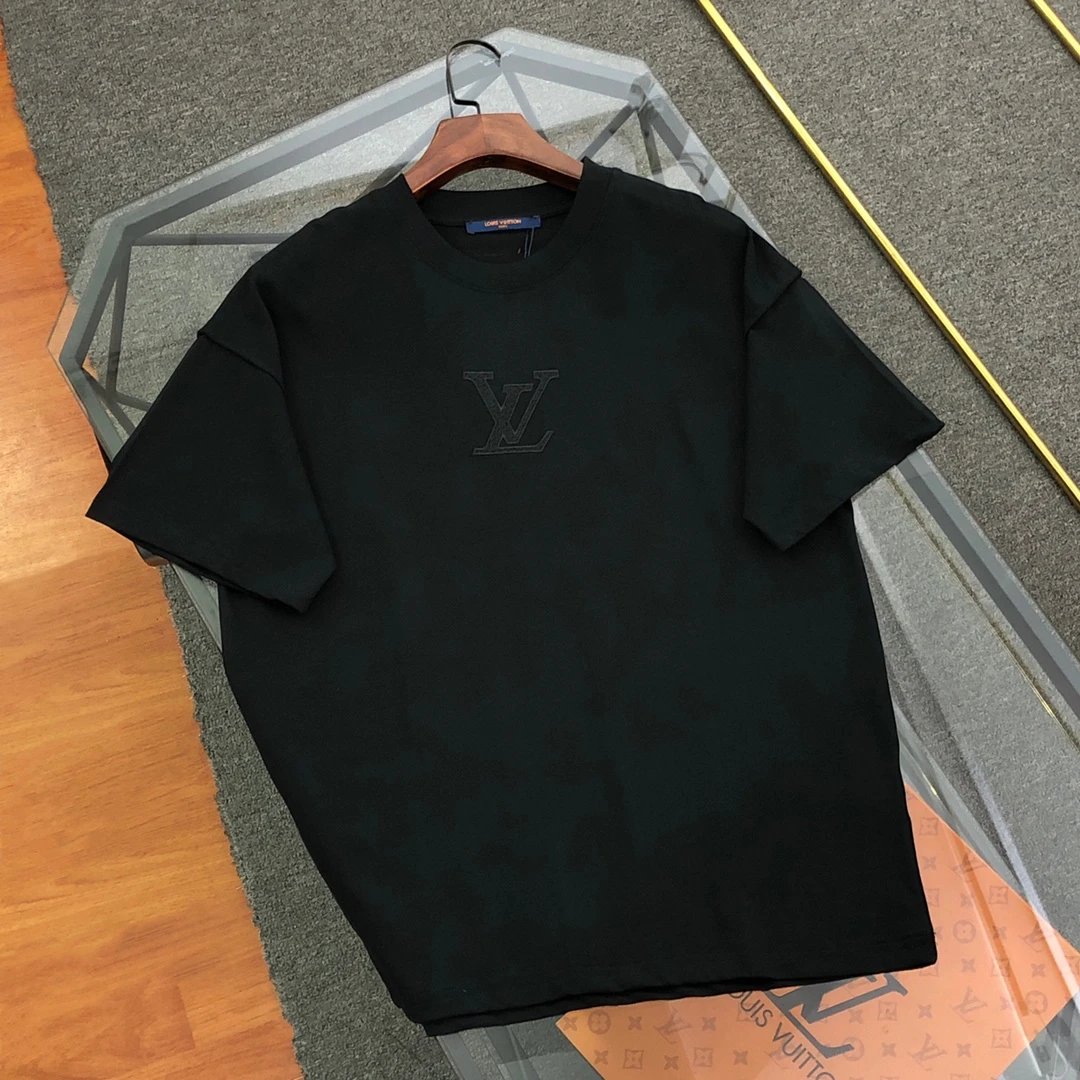 Louis Vuitton LV T-shirt Embroidery logo round Neck Short Sleeve25ss New Pure Cotton Unisex Style T Casual T-Shirt Base Layer Shirt OS Loose design