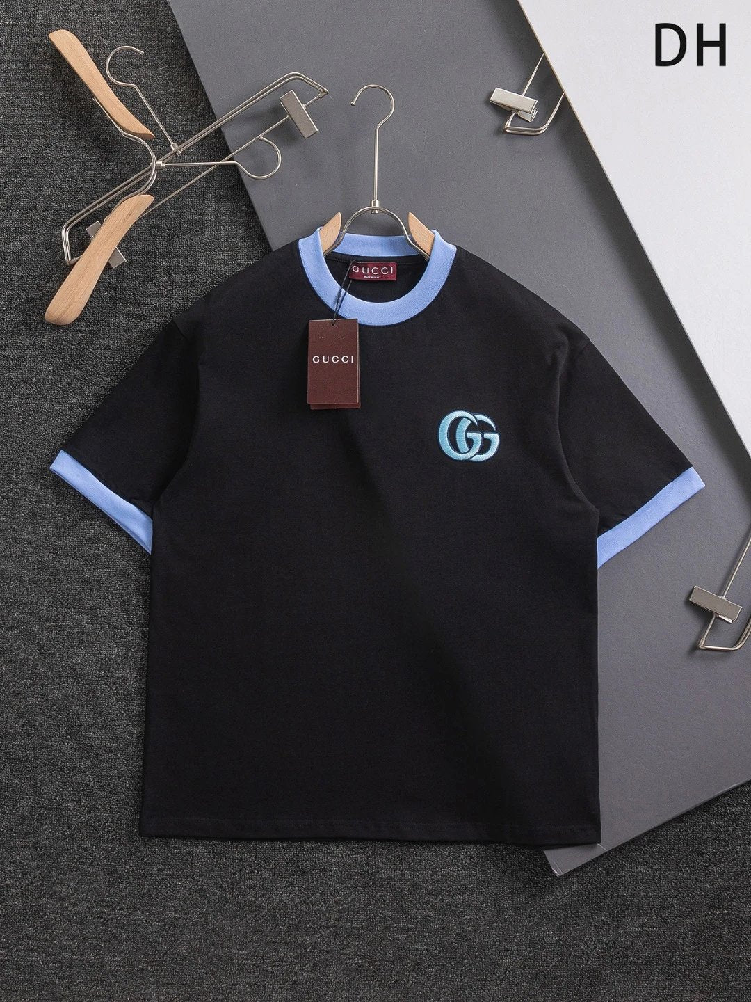 Gucci T-shirt Two-tone chest design G Letter Embroidery logo round Neck Short Sleeve25ss New pure cotton T Unisex T-Shirt OS Drop Shoulder Loose Fit Base Shirt Top T-Shirt Short Sleeve