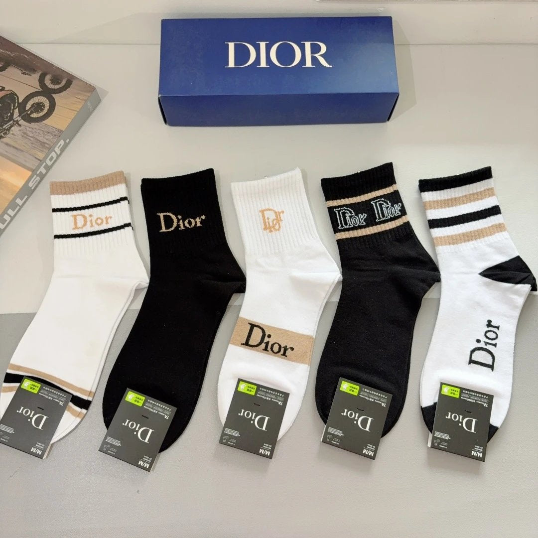 Dior Sock 【a Box5Double】Classic Letters logo Breathable and Stylish Pure Cotton Mid-Calf Socks25ss New Cotton Socks Thin Business Sports Casual Spring Summer Autumn Versatile Deodorant Sweat-Absorbing