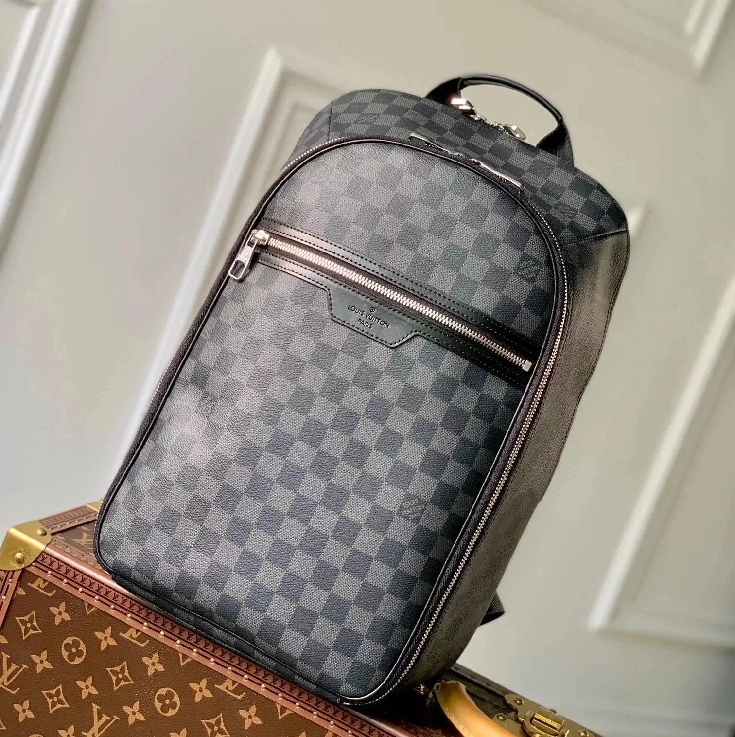 Louis Vuitton LV Backpack Top version 【Inspection-Free Version】Original Leather Hardware N45287Black Plaid New Michael Backpack Men's Men's Handbag Men's Schoolbag Men's Shoulder Bag Men's Sports Bag Backpack Computer Bag Men's Travel Bag Men's and Women'