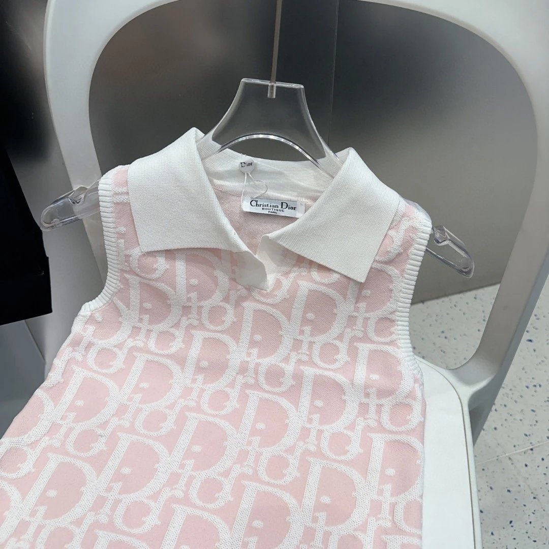Dior T-shirt Allover Letter Jacquard logo Sleeveless Short Sleeve Sleeveless Vest25ss New pure cotton T T-shirt OS Loose Fit Women's Base Shirt Top Half Sleeve T-Shirt
