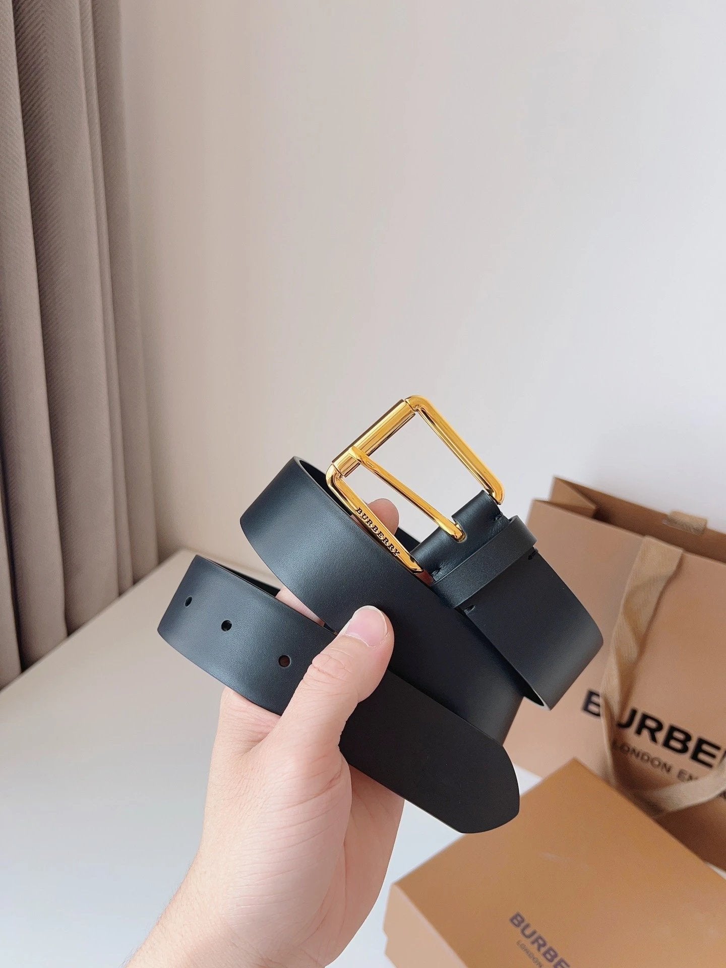 Burberry Belt Top version 【Full Package】New Men's Leather Belt Width3.5cm Double-Sided Imported First Layer Calfskin Full Grain Leather Genuine Goods Quality Original Letter Rotating Buckle Counter Full Set Gift Box Packaging B Home Belt