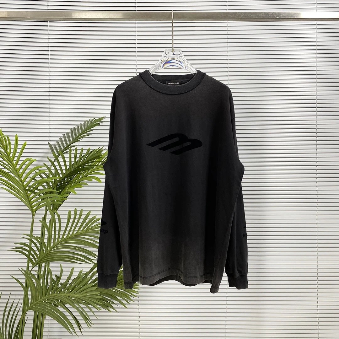 Balenciaga Hoodie Distressed Long Sleeves T Sweatshirt Crew Neck Long Sleeve Base Shirt Jacket Top Fashion Unisex Sports Casual Loose Fit Versatile Autumn Winter New Arrival