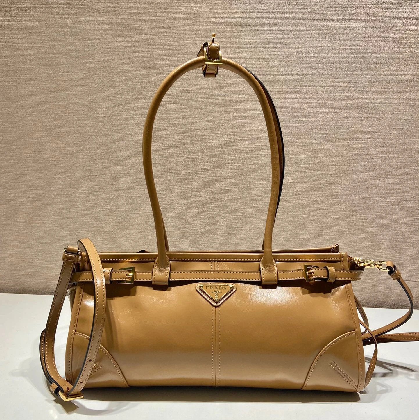 PRADA Bag Top version Latest LusSolf Oil Wax Leather Small Size Long Handle Crossbody Bag Shoulder Bag Handbag Hand Bag Underarm Bag Women's Bag1BA426Small Size