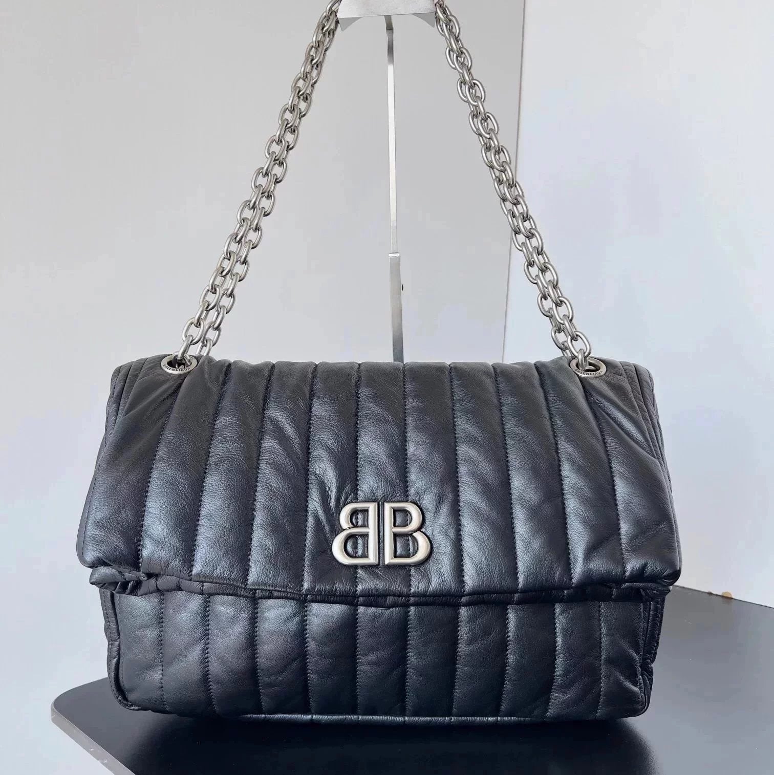 Balenciaga Bag Top version 【Overseas Original Factory】Monaco Quilting Series23Winter New Style Quilted Thin Cowhide Shoulder Messenger Bag Portable Underarm Women's Bag Fashion Leisure Commute Women's Bag