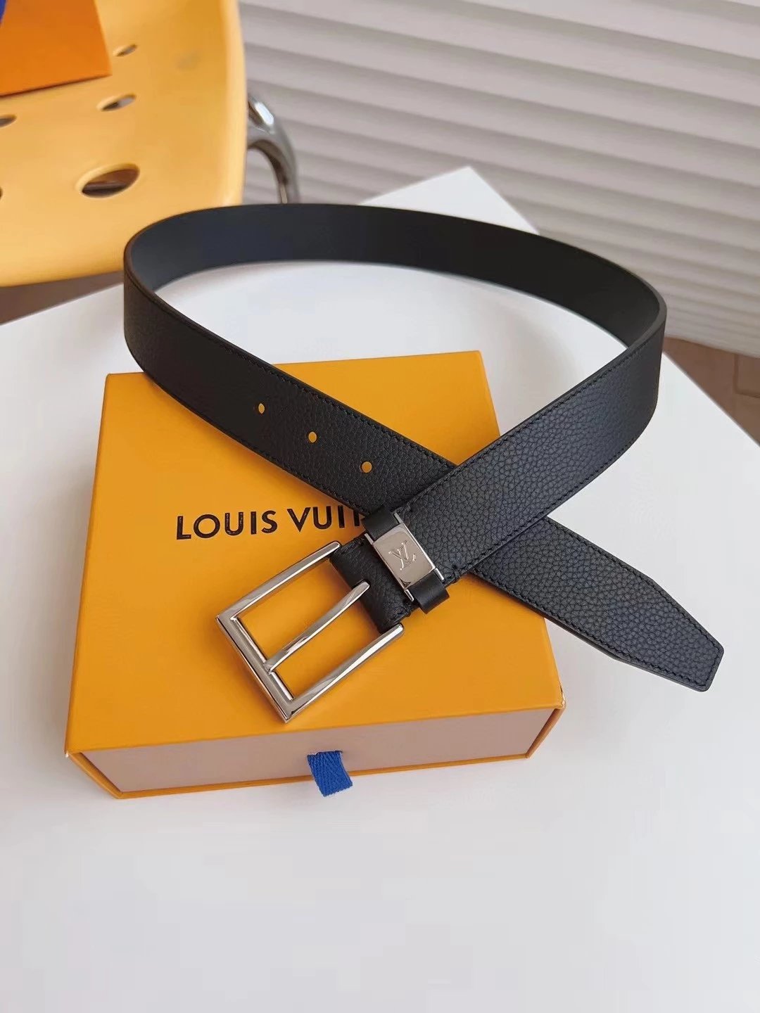 Louis Vuitton LV Belt Top version 【Counter Quality】The Most New Belt3.5cm Men's Belt Pin Buckle Men's Leather Belt with Classic Presbyopic Checkerboard Plaid Belt with Genuine Goods Packaging No Problem in and out of the Counter Versatile Casual Fashion F