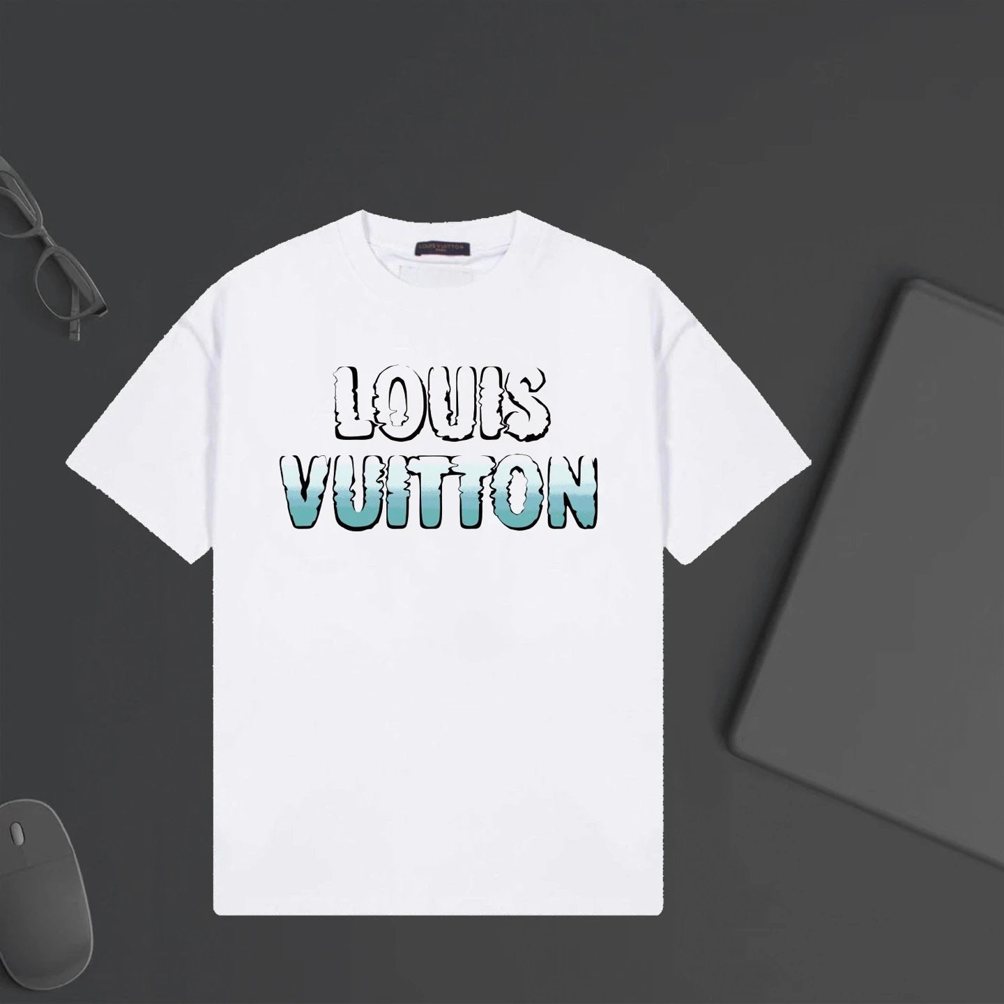 Louis Vuitton LV T-shirt Gradient Letter Print on the Chest logo round Neck Short Sleeve25ss New Pure Cotton Unisex Style T T-shirt OS Loose Fit Base Shirt Top Half Sleeve T-Shirt