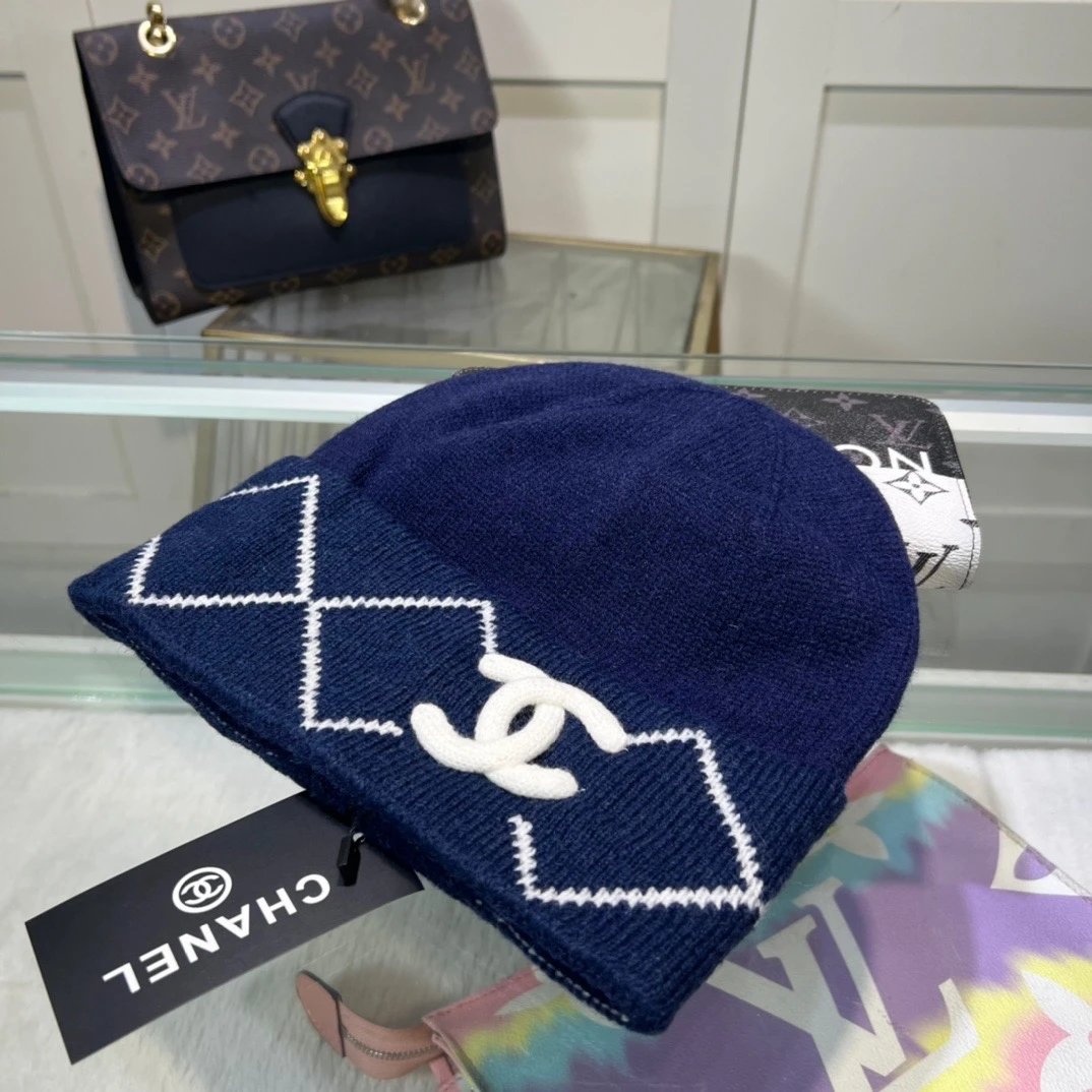 Chanel Hat Casual Knitted Hat High Quality Fashion Big Brand Official Website Quality Autumn and Winter Feel Super Soft and Comfortable Knitted Thread Hat,Excellent Elasticity!Travel Essential