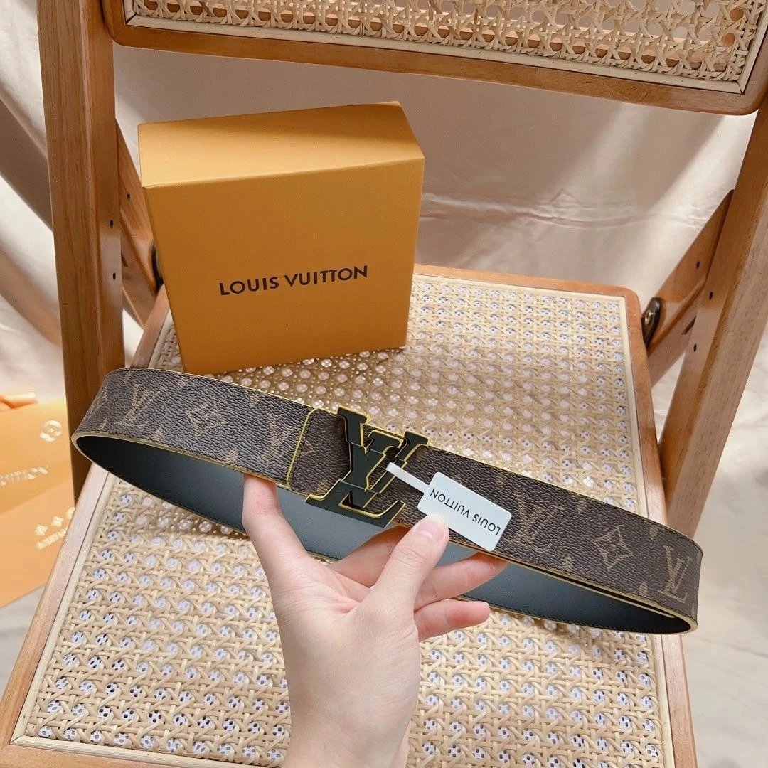 Louis Vuitton LV Belt Top version 【Counter Quality】The Most New Belt4.0cm Men's Belt Metal Buckle Men's Leather Belt with Classic Presbyopic Checkerboard Plaid Belt Drill Buckle with Genuine Goods Packaging No Problem in and out of the Counter Versatile C