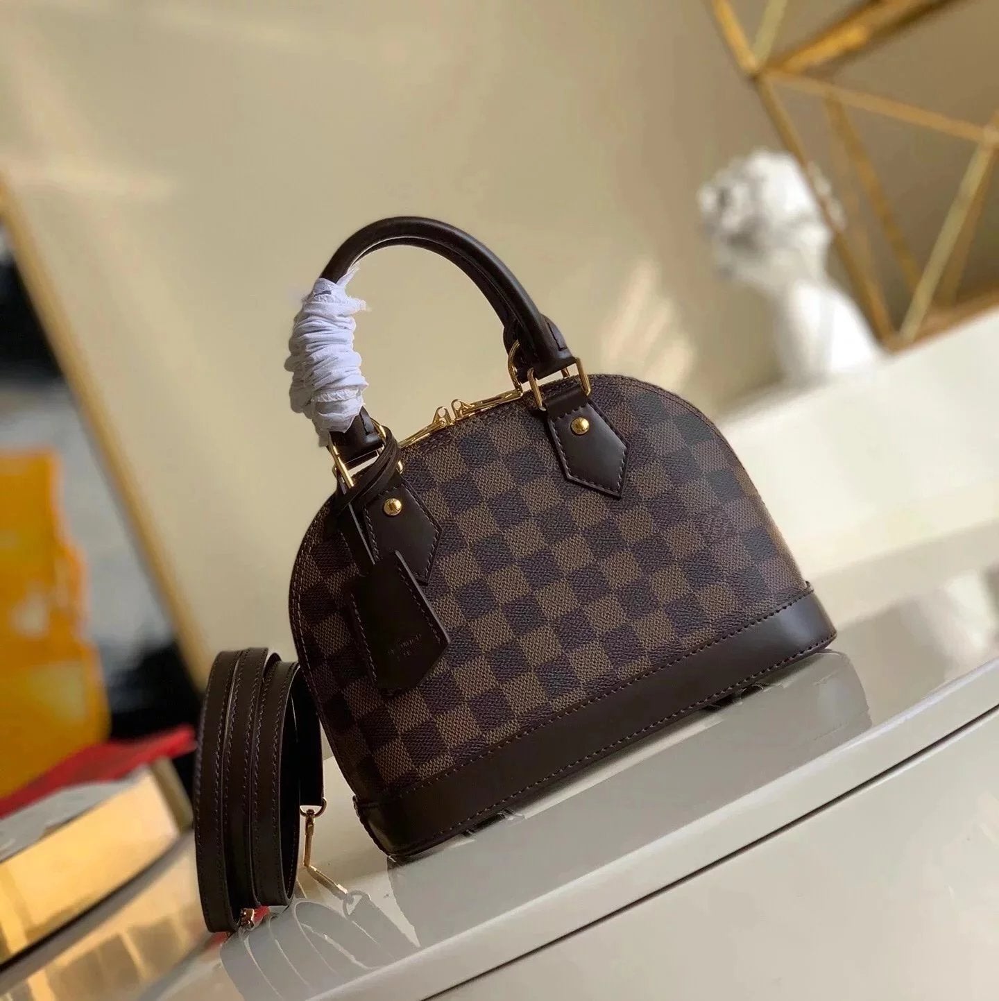 Louis Vuitton LV Women's Bag Top version Classic Chessboard Plaid Presbyopic Shell Bag Handbag Crossbody Shoulder Bag23New Water Ripple Cowhide Series New Handbag Shell Bag Women's Bag