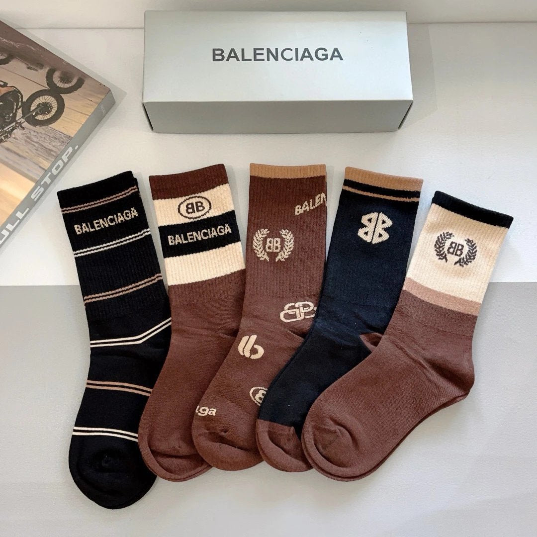 Balenciaga Sock 【a Box5Double】Classic Letters logo Breathable and Stylish Pure Cotton Knee-High Socks25ss New Cotton Socks Spring Summer Autumn Sports Casual Versatile Business Thin Deodorant Sweat-Absorbing