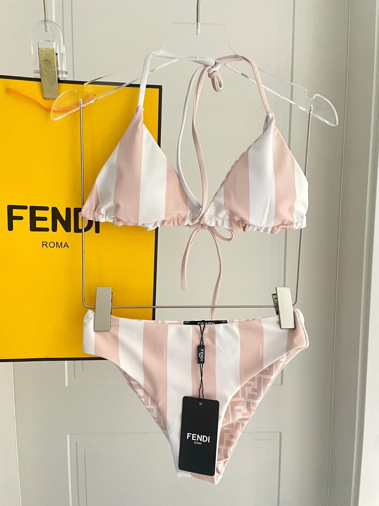 Fendi swimsuit Striped Patchwork Bikini Two-Piece Swimsuit Sexy Beach Pool Vacation Hot Spring Small Chest Gathered Backless White Women's Swimwear