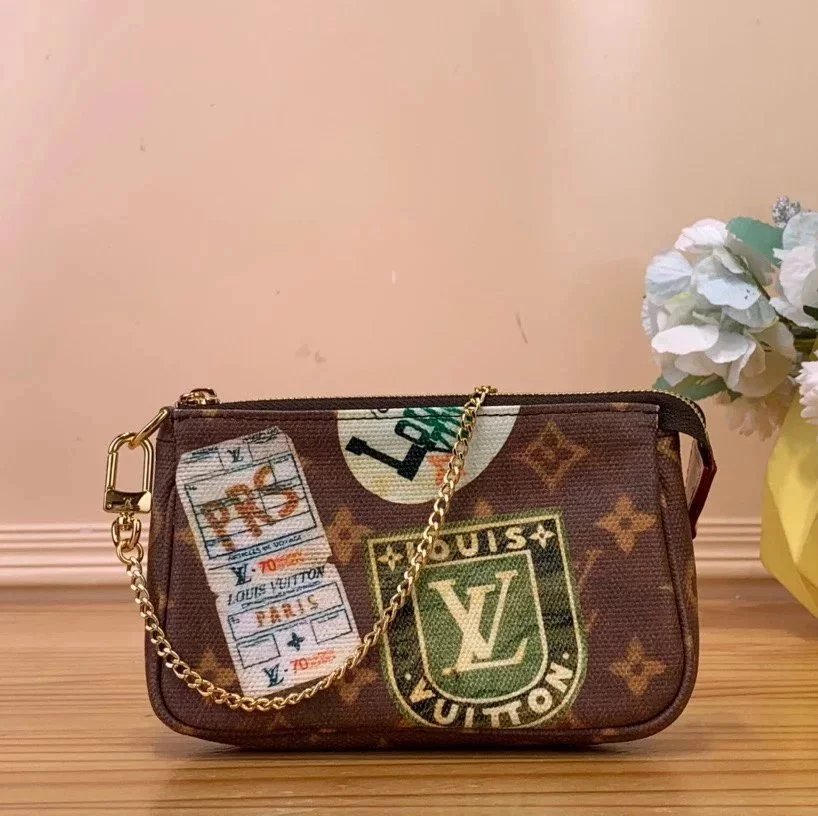 Louis Vuitton LV Wallets/Clutches Top version Premium Version✨24New Presbyopic(Badge)Series Men's and Women's Wallets【Zippy Zipper Wallet】M60017M83519M82383【Mahjong Handbag】M58009【CosmeticPouch Cosmetic bag】M83597