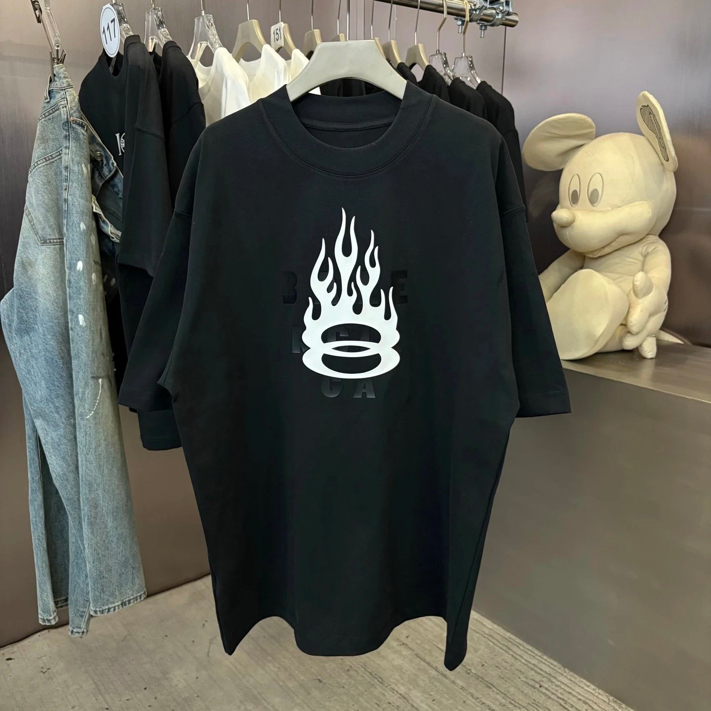 Balenciaga T-shirt Chest Flame Pattern Print logo round Neck Short Sleeve25ss New Pure Cotton Unisex Style T T-shirt OS Loose Fit Base Shirt Top Half Sleeve T-Shirt