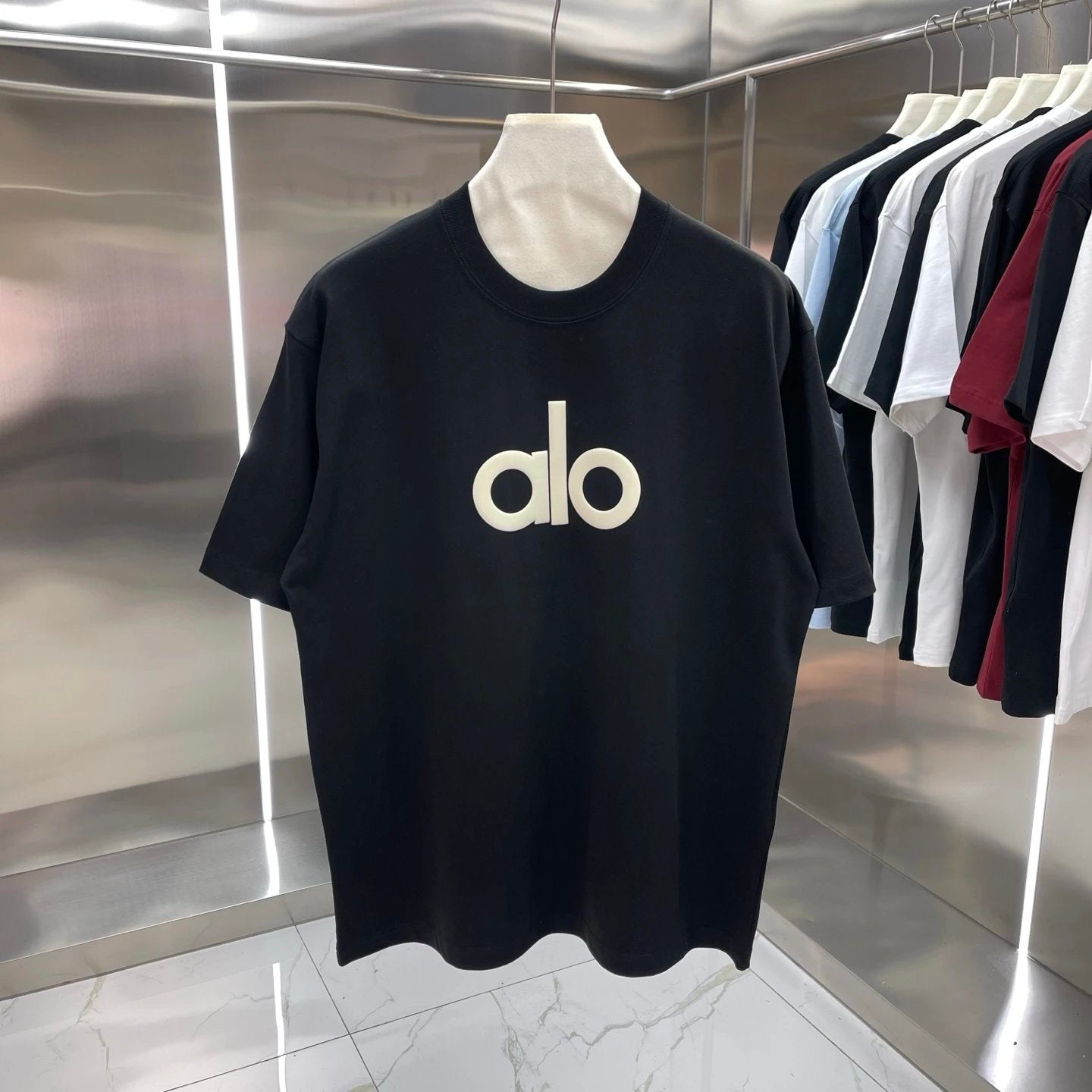 Alo Yoga T-shirt Chest Brand Letter Print logo round Neck Short Sleeve25ss New Pure Cotton Unisex Style T T-shirt OS Loose Fit Base Shirt Top Half Sleeve T-Shirt