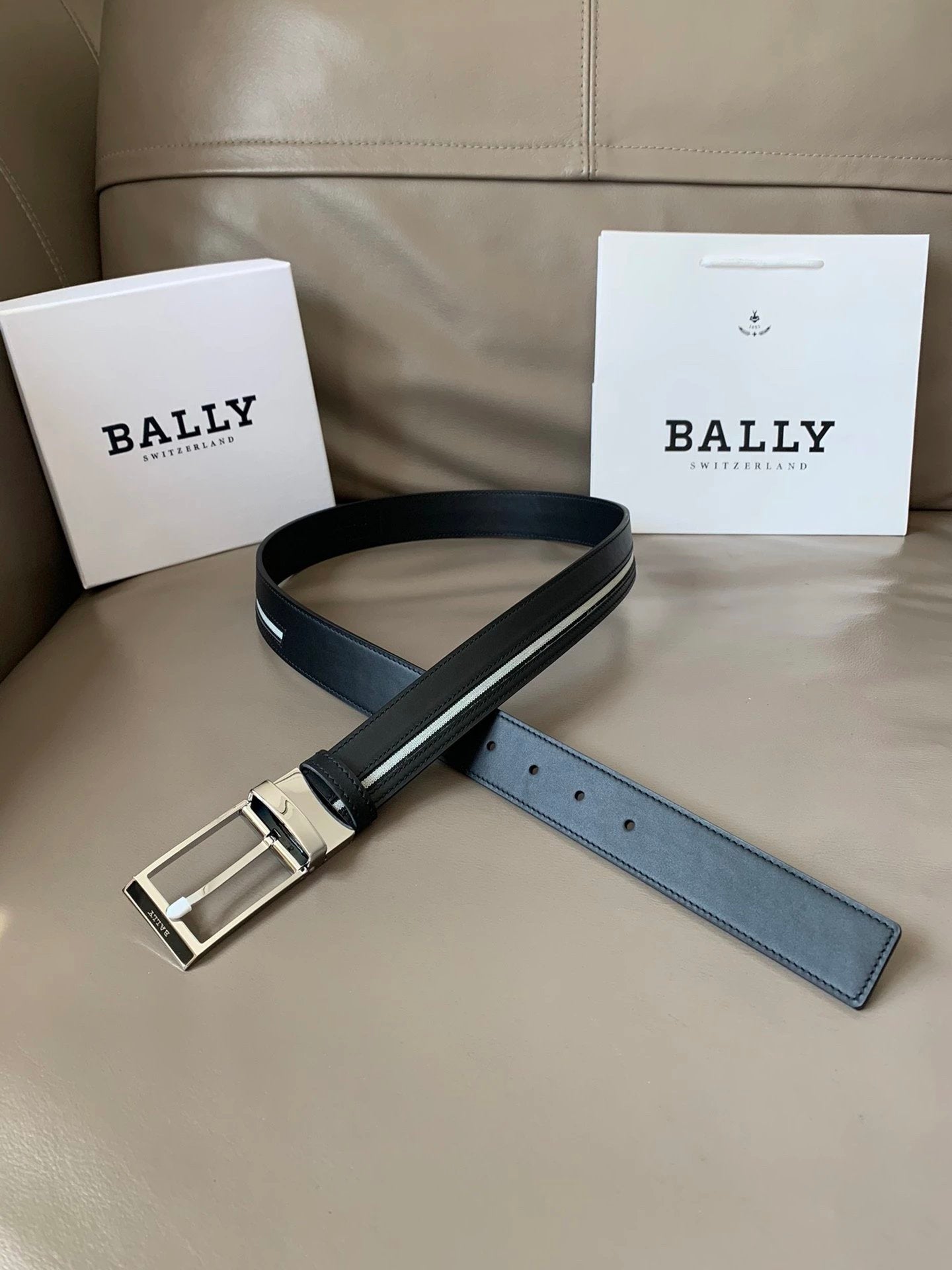 Bally Belt Top version Original Single Belt Counter New Men's Double-Sided Casual Business Belt Wide3.5cm Double-Sided Head Layer Cowhide Belt First Layer Cow Leather Belt Men and Women Business Casual Belt Belt Men's Leather Belt