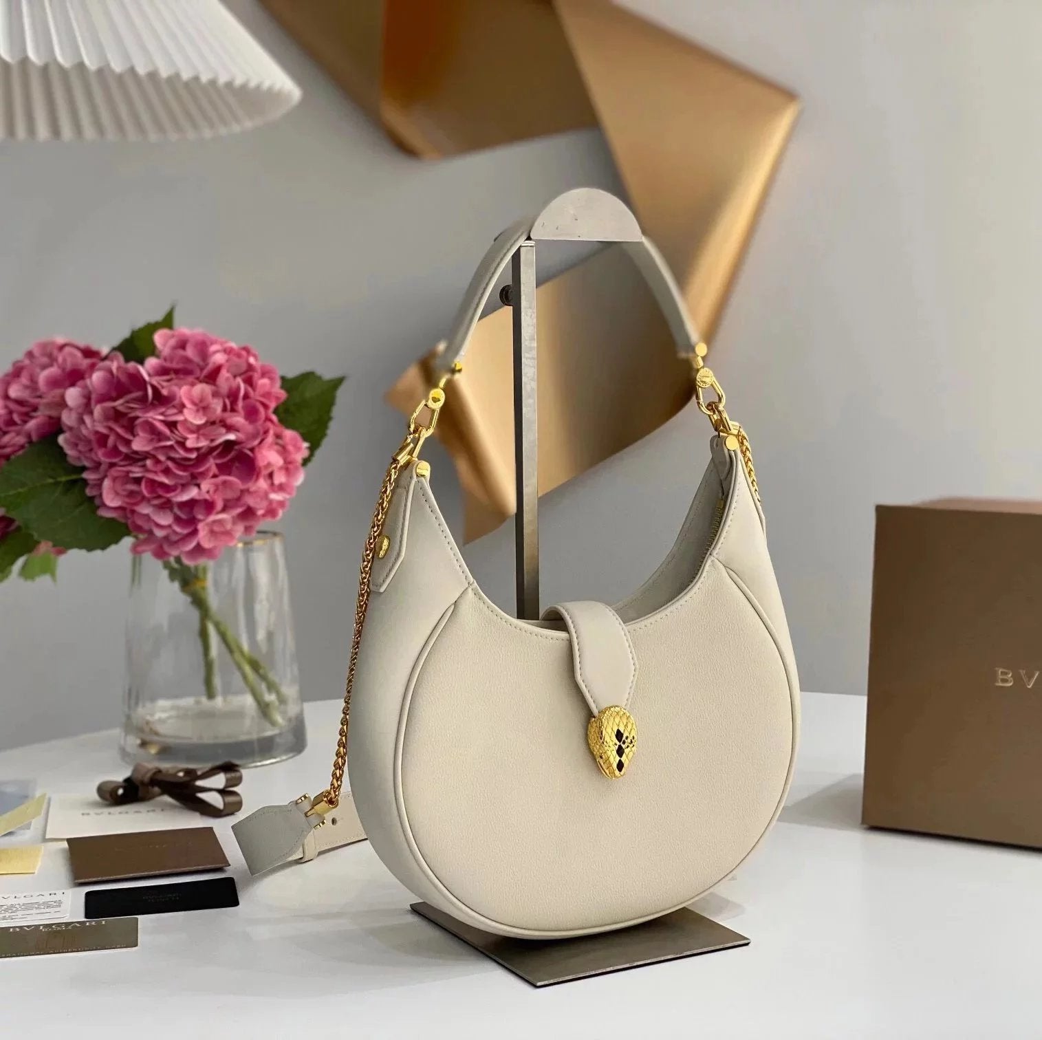 BVLGARI Bag Top version 【Original Leather】2022Spring and Summer New Women's Bag BVLGARI”Crossbody Bag Underarm Bag Blue Brand New SERPENTIELLIPSE Series hobo Bag Small Size Crossbody Bag Shoulder Bag Handbag Underarm Bag Cattle Leather Bag