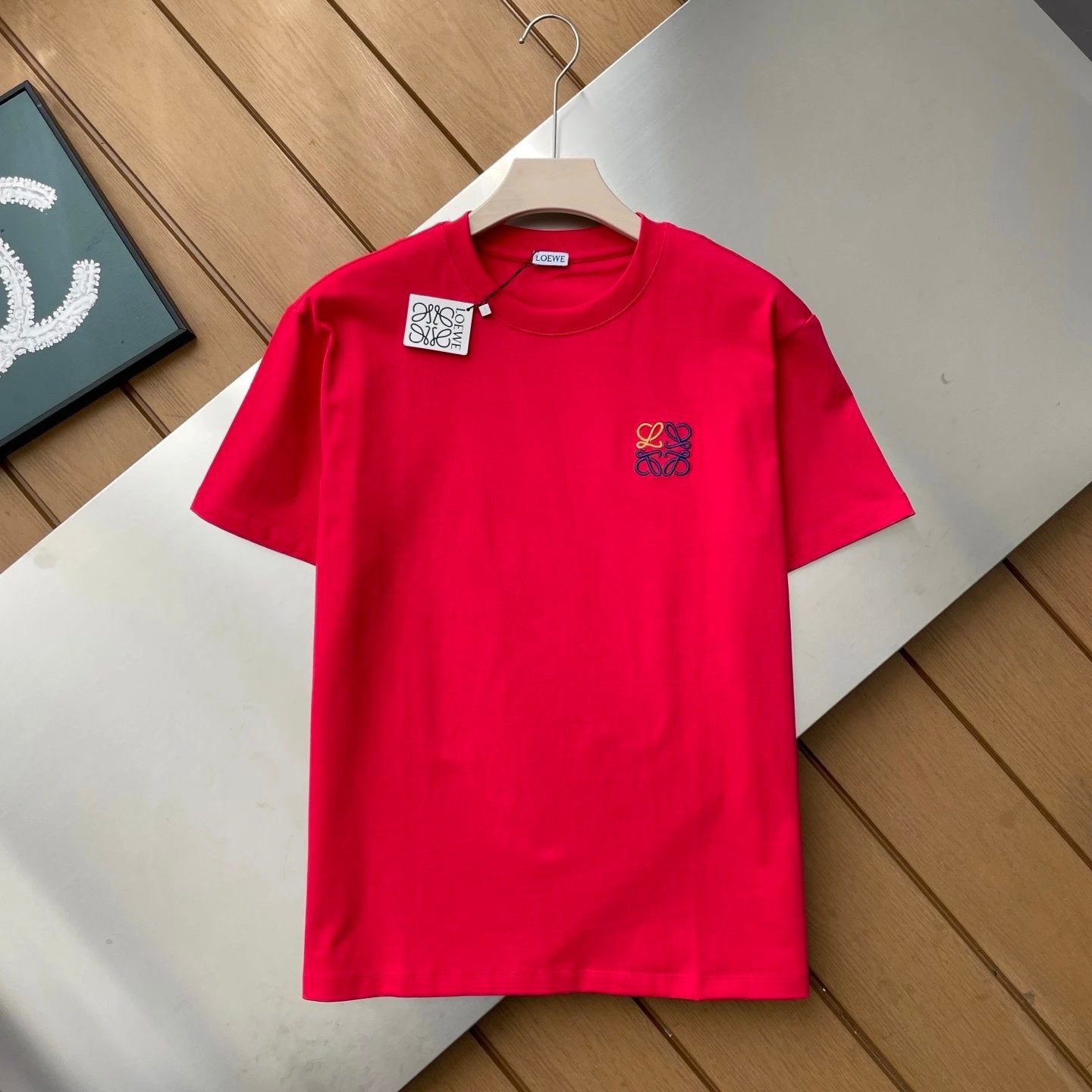 LOEWE T-shirt Chest Patchwork Logo Embroidery logo round Neck Short Sleeve25ss New pure cotton T Unisex T-Shirt OS Loose Fit Base Shirt Top Half Sleeve T-Shirt