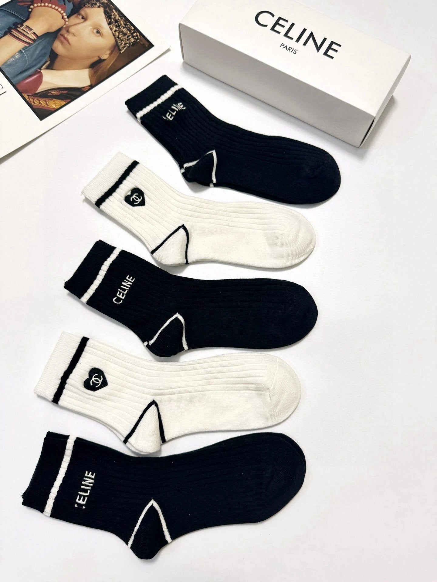 Celine Sock 【a Box5Double】Classic Letters logo Breathable and Stylish Pure Cotton Mid-Calf Socks25ss New Cotton Socks Spring Summer Autumn Thin Business Deodorant Sweat-Absorbing Sports Casual Versatile