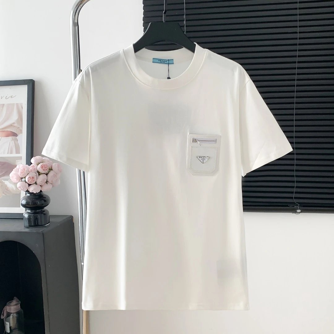 PRADA T-shirt Leather Pocket Logo Logo Crew Neck Short Sleeve25ss New pure cotton T Unisex T-Shirt OS Loose Fit Base Shirt Top Half Sleeve T-Shirt