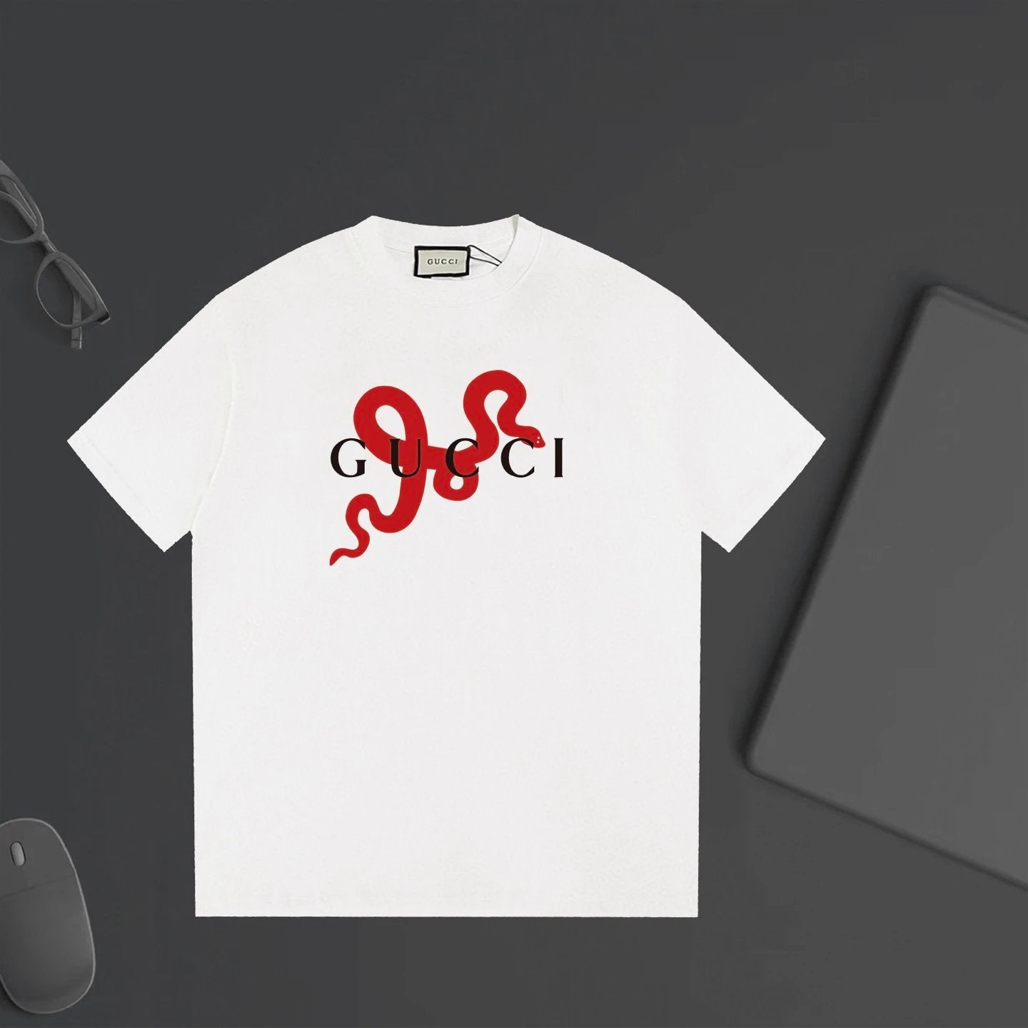 Gucci T-shirt Limited Edition Snake Year Letter Print on Chest logo round Neck Short Sleeve25ss New Pure Cotton Unisex Style T Casual T-Shirt Base Layer Shirt OS Loose Fit Half Sleeve Top Plus Size