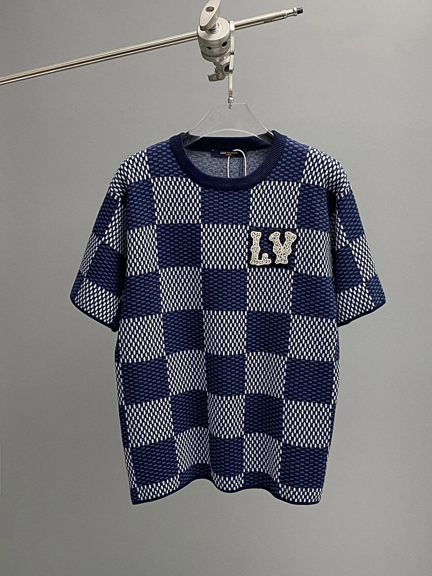 Louis Vuitton LV T-shirt Plaid Checkerboard Knit Sweater Crew Neck Short Sleeve25ss New Product T Unisex T-Shirt OS Drop Shoulder Loose Fit Base Shirt Top T-Shirt Short Sleeve