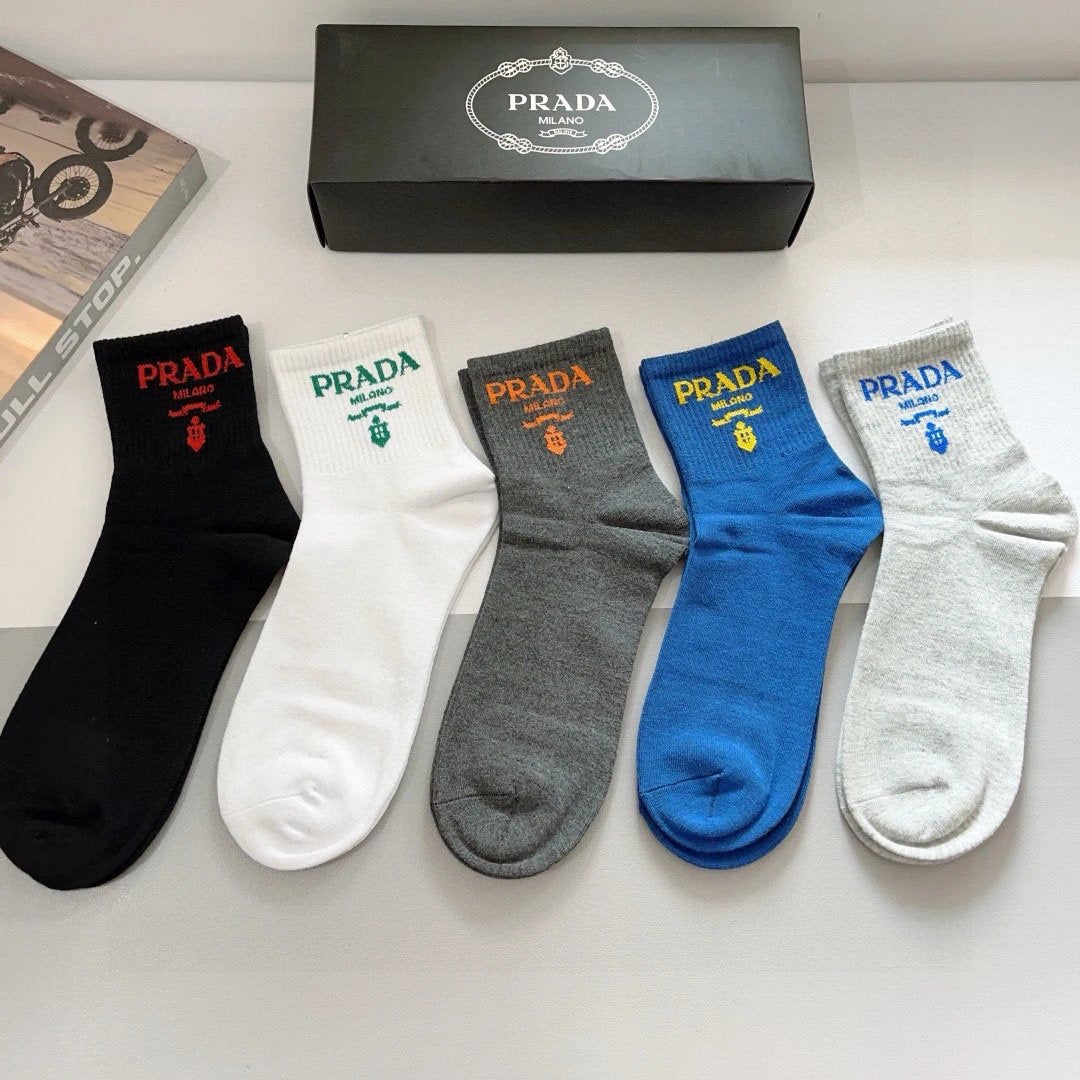 PRADA Sock 【a Box5Double】Classic Letters logo Breathable and Stylish Mid-Calf Cotton Socks25ss New Cotton Socks Spring Summer Autumn Sports Casual Versatile Business Thin Deodorant Sweat-Absorbing
