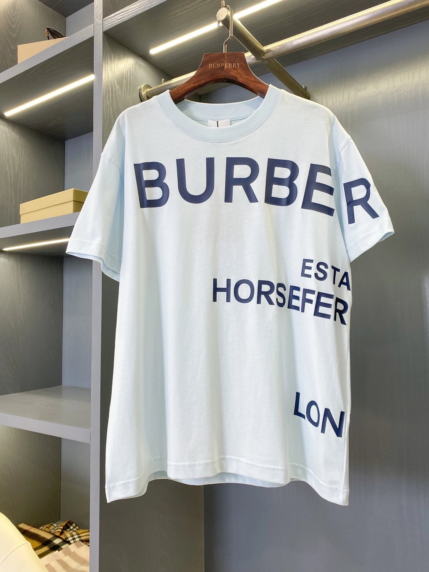 Burberry T-shirt Chest Brand Logo Print logo round Neck Short Sleeve25ss New Pure Cotton Unisex Style T Casual T-Shirt Base Layer Shirt OS Loose Fit Half Sleeve Top Plus Size