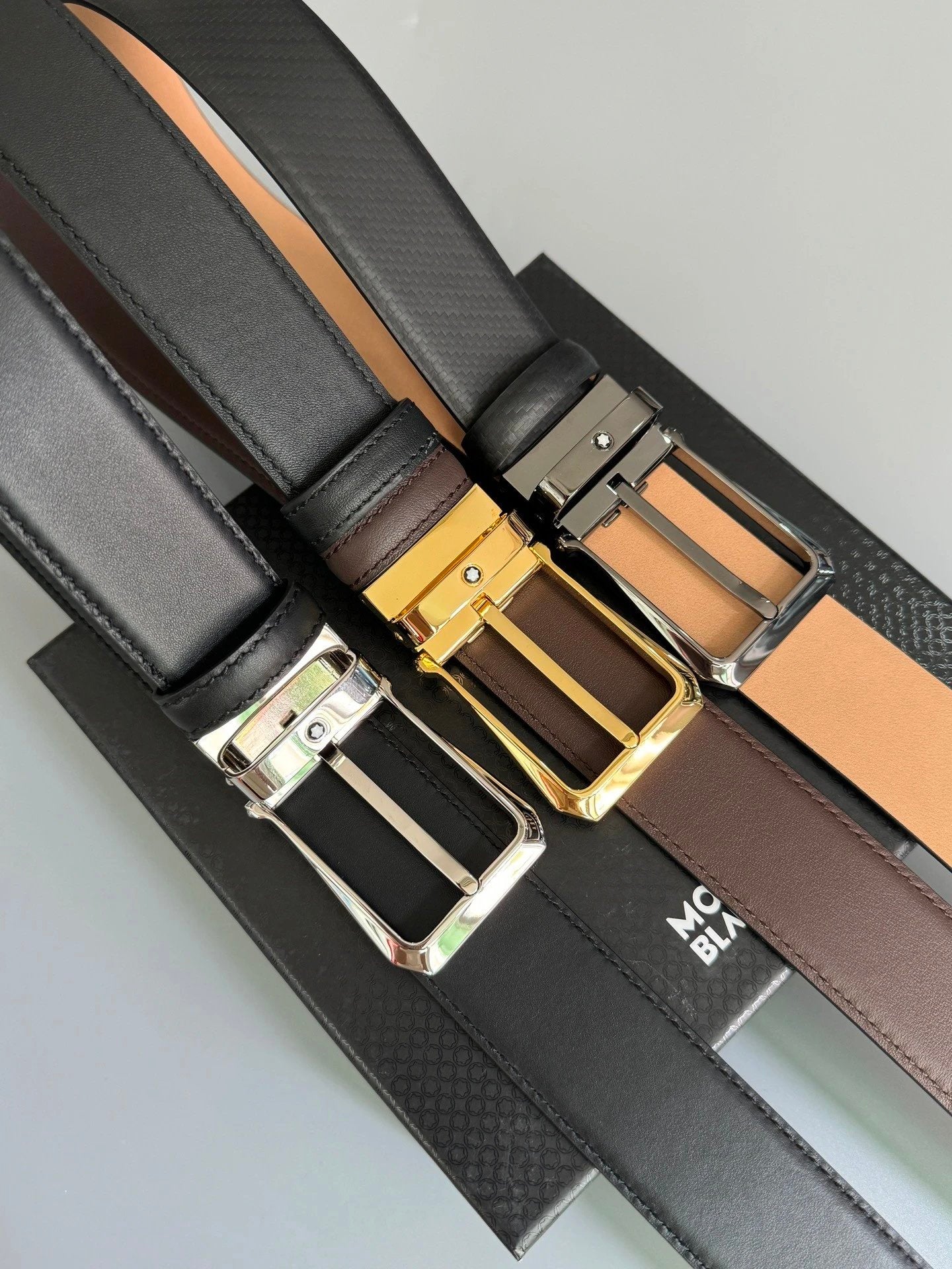 Montblanc Belt Top version 【Original Factory】Men's Leather Belt Width3.5cm Quality Full Set Packaging Original Imported Double-Sided Head Layer Cowhide 100% Original Pure Brass Buckle Dual-Use Fashion Elegant Boys Belt M Home New Custom Latest Hot