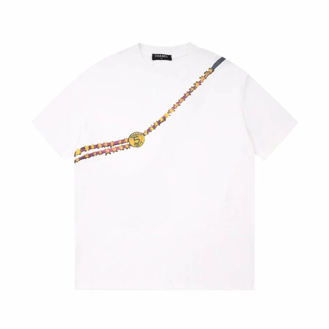 Chanel T-shirt Hand-Painted Bag Short Sleeve T T-shirt
Fashion Limited Edition,The Latest Short Channels in Summer t Hand-Painted Chain Bag Logo Printing Design,Couple with Super Invincible Charm and High Ability to Wear,Summer Elegant Wear plus Body!